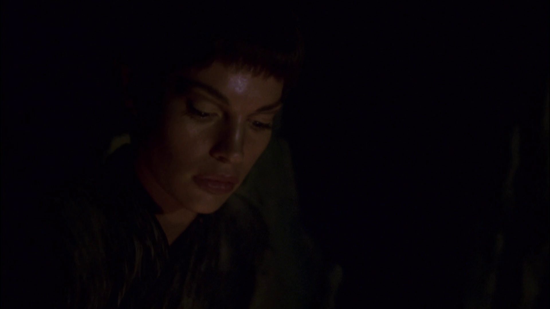 extant_StarTrek_ENT_1x04-StrangeNewWorld_3437.jpg