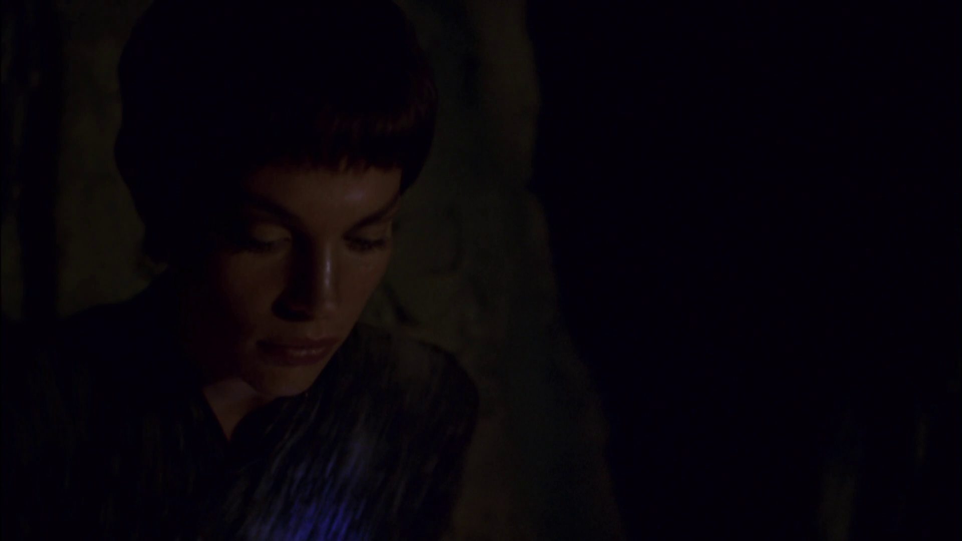 extant_StarTrek_ENT_1x04-StrangeNewWorld_3447.jpg