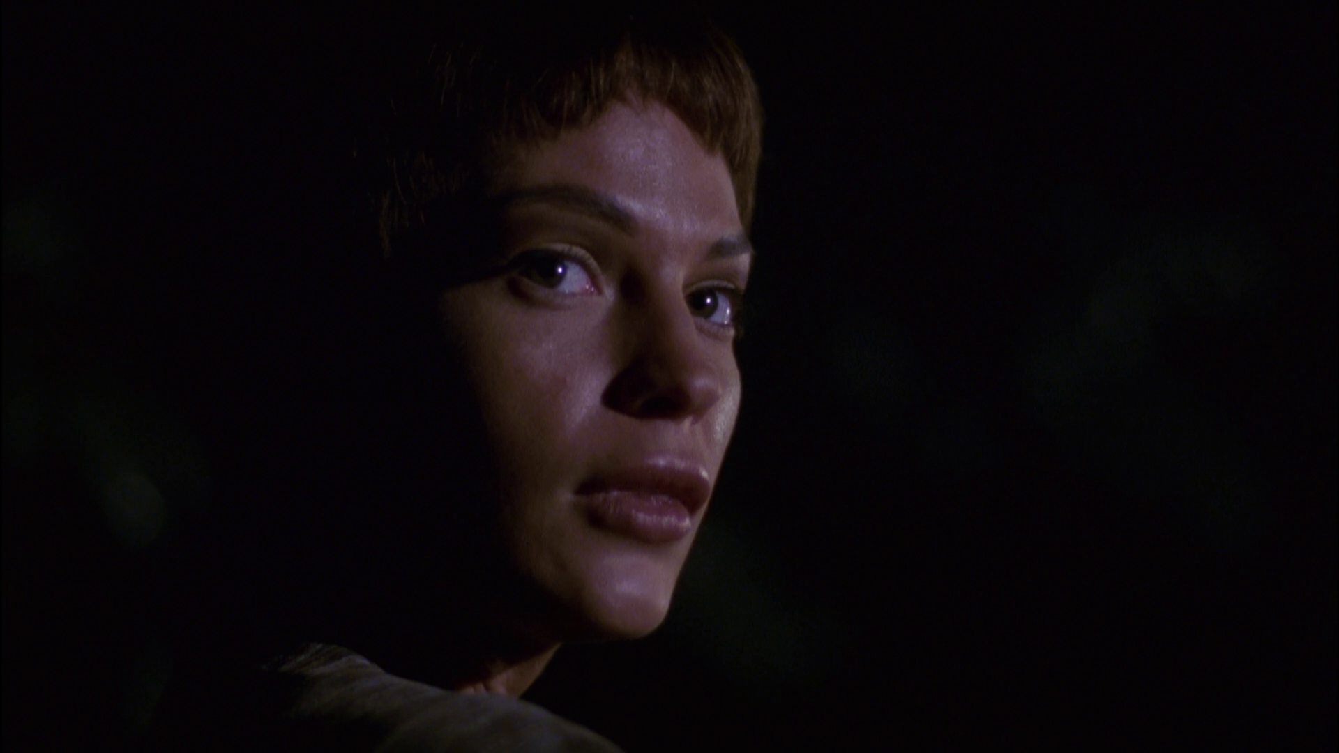 extant_StarTrek_ENT_1x04-StrangeNewWorld_3635.jpg