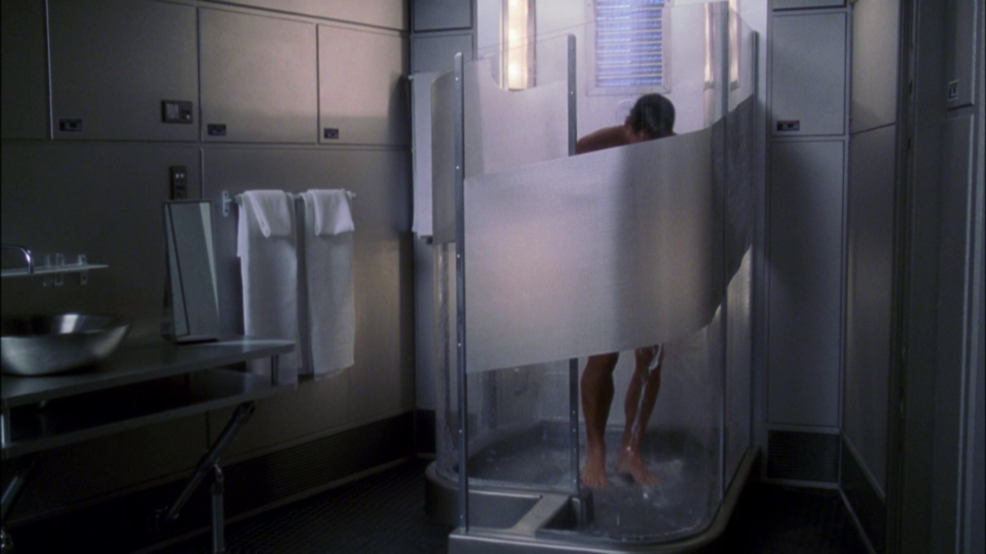 extant_StarTrek_ENT_1x05-Unexpected_0007.jpg