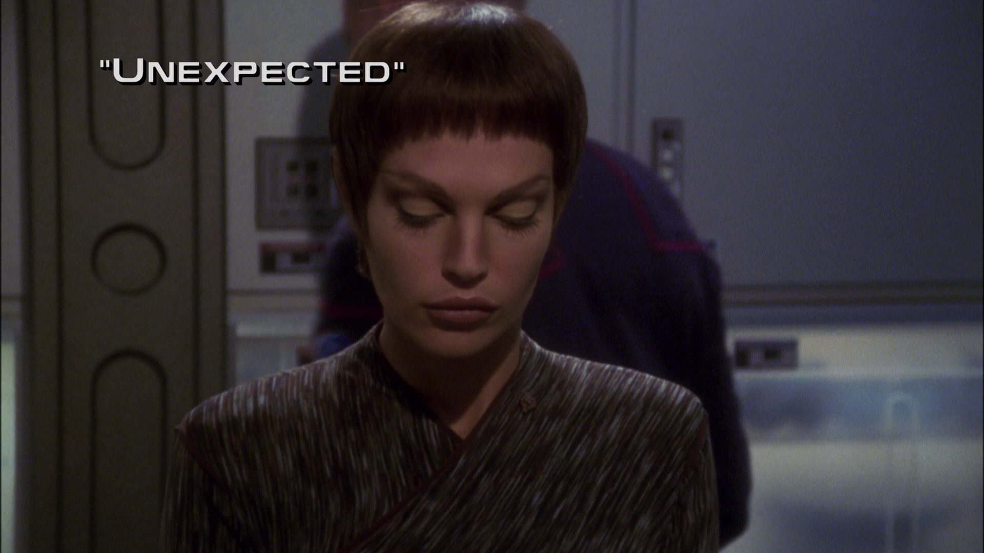 extant_StarTrek_ENT_1x05-Unexpected_0200.jpg