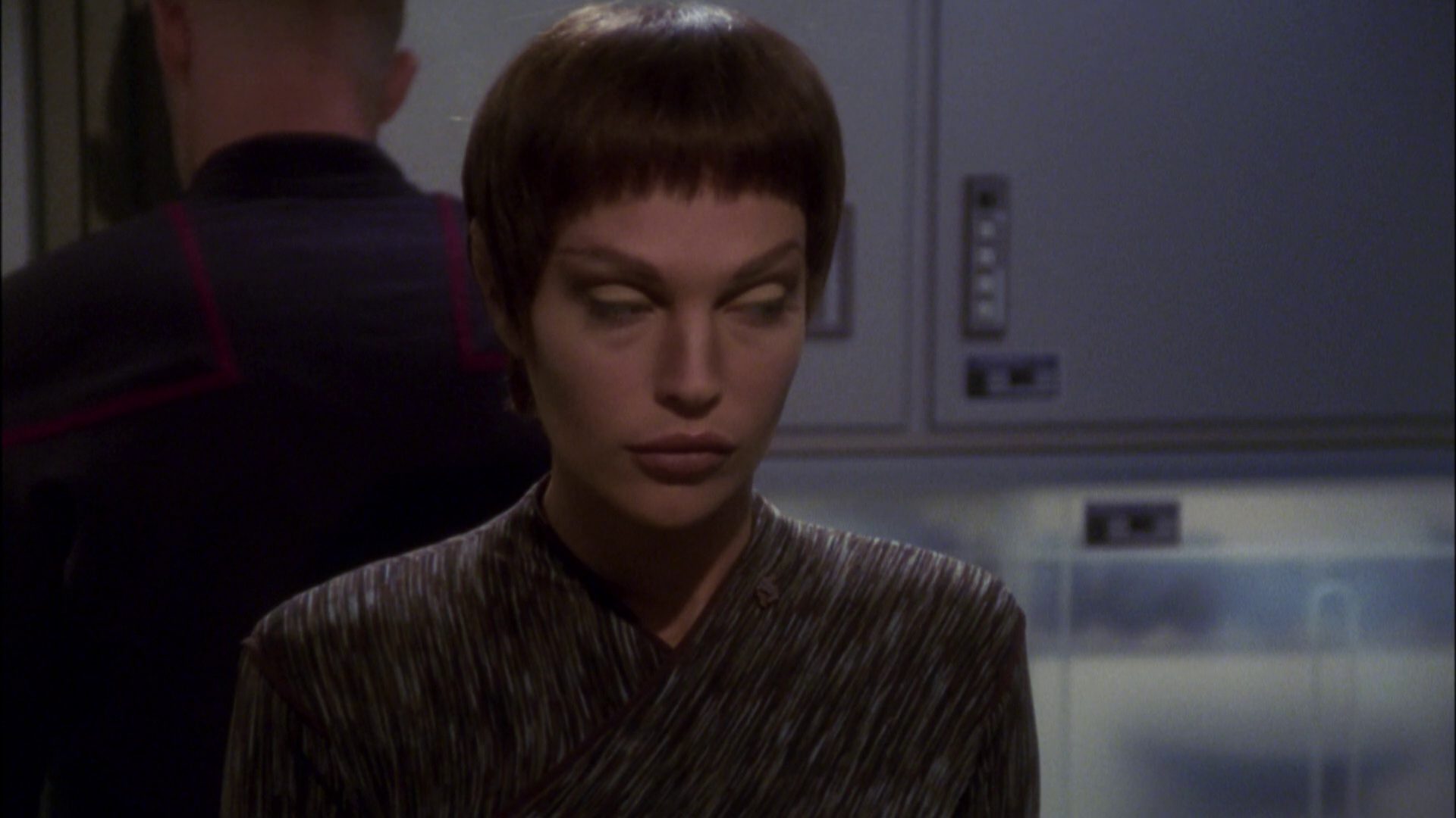 extant_StarTrek_ENT_1x05-Unexpected_0202.jpg
