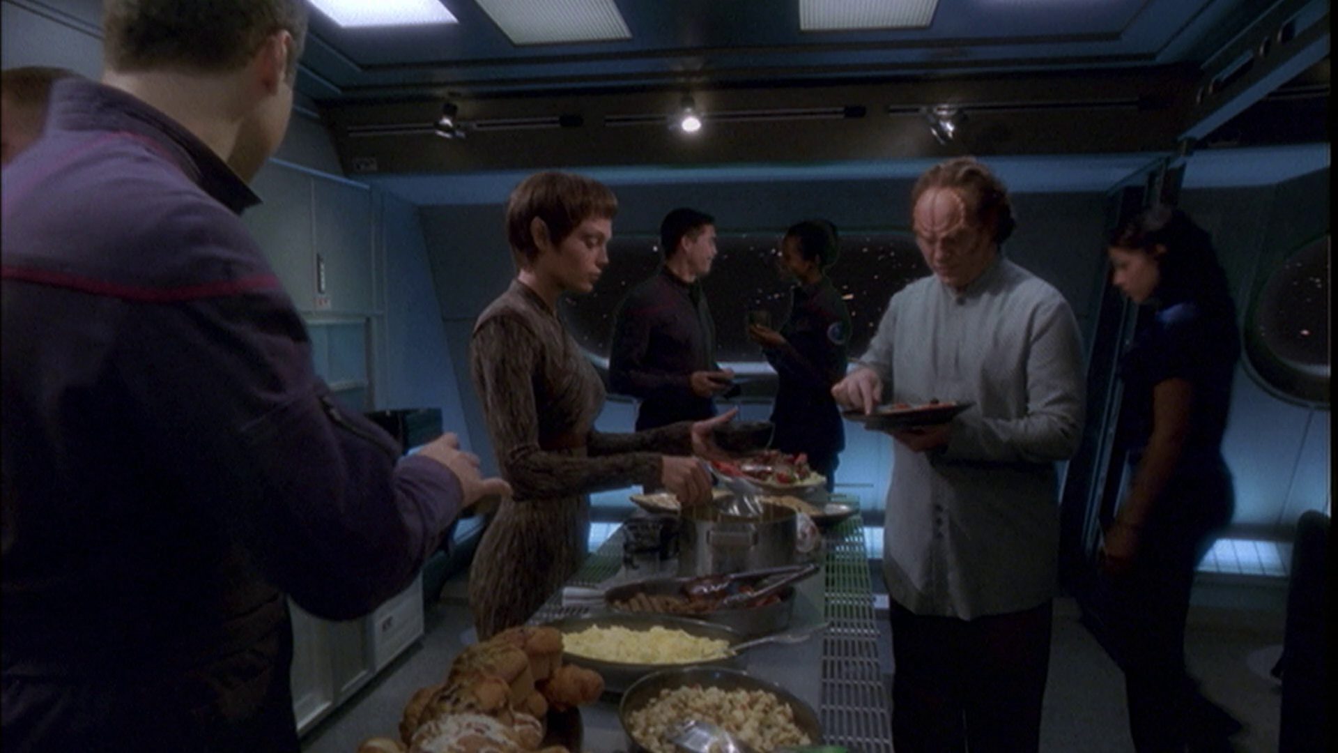 extant_StarTrek_ENT_1x05-Unexpected_0210.jpg