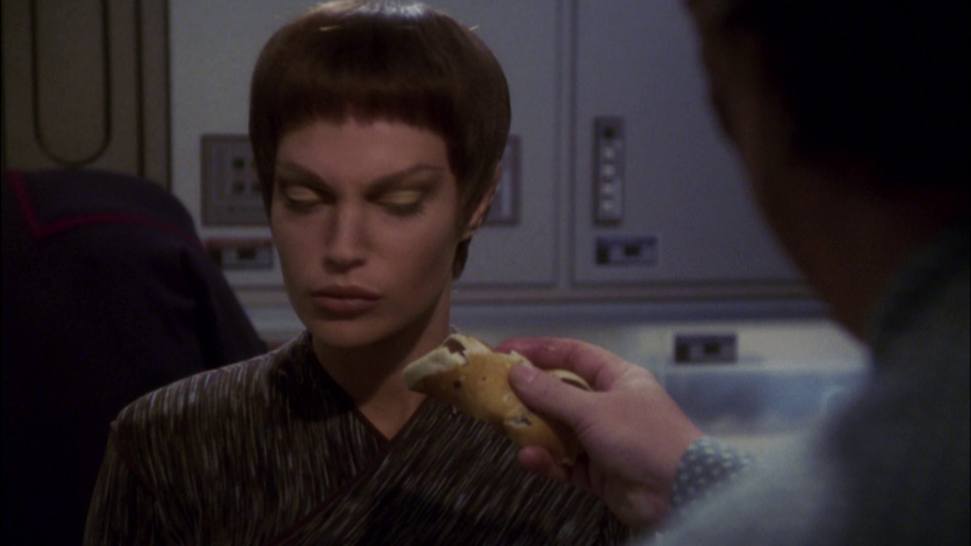 extant_StarTrek_ENT_1x05-Unexpected_0215.jpg