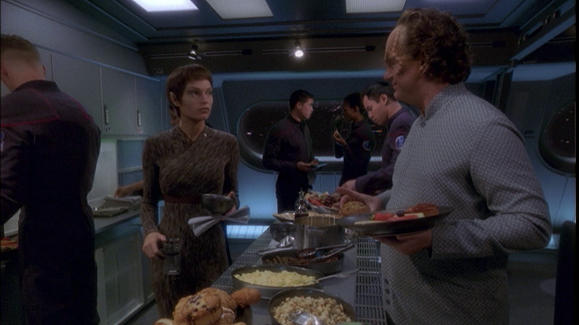 extant_StarTrek_ENT_1x05-Unexpected_0240.jpg