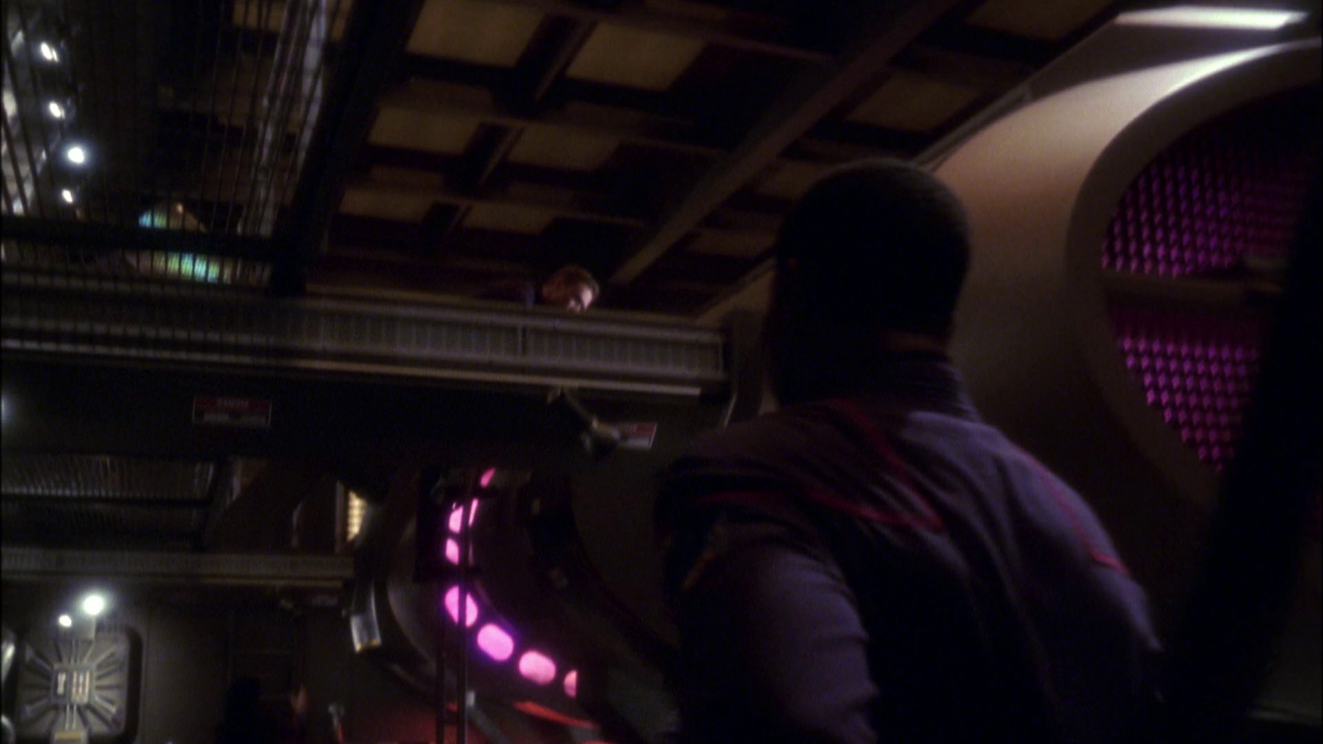 extant_StarTrek_ENT_1x05-Unexpected_0269.jpg
