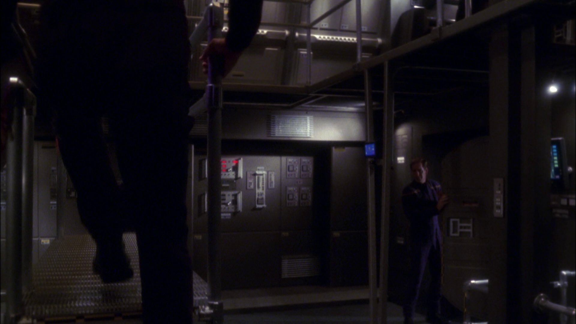 extant_StarTrek_ENT_1x05-Unexpected_0307.jpg