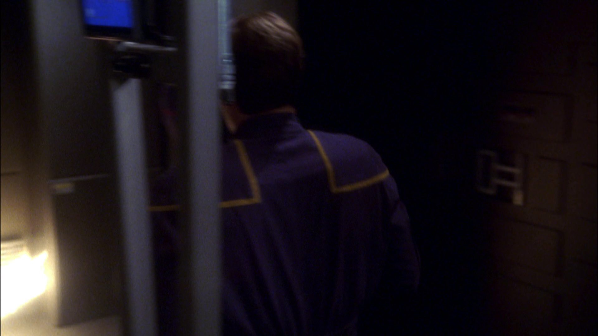 extant_StarTrek_ENT_1x05-Unexpected_0342.jpg