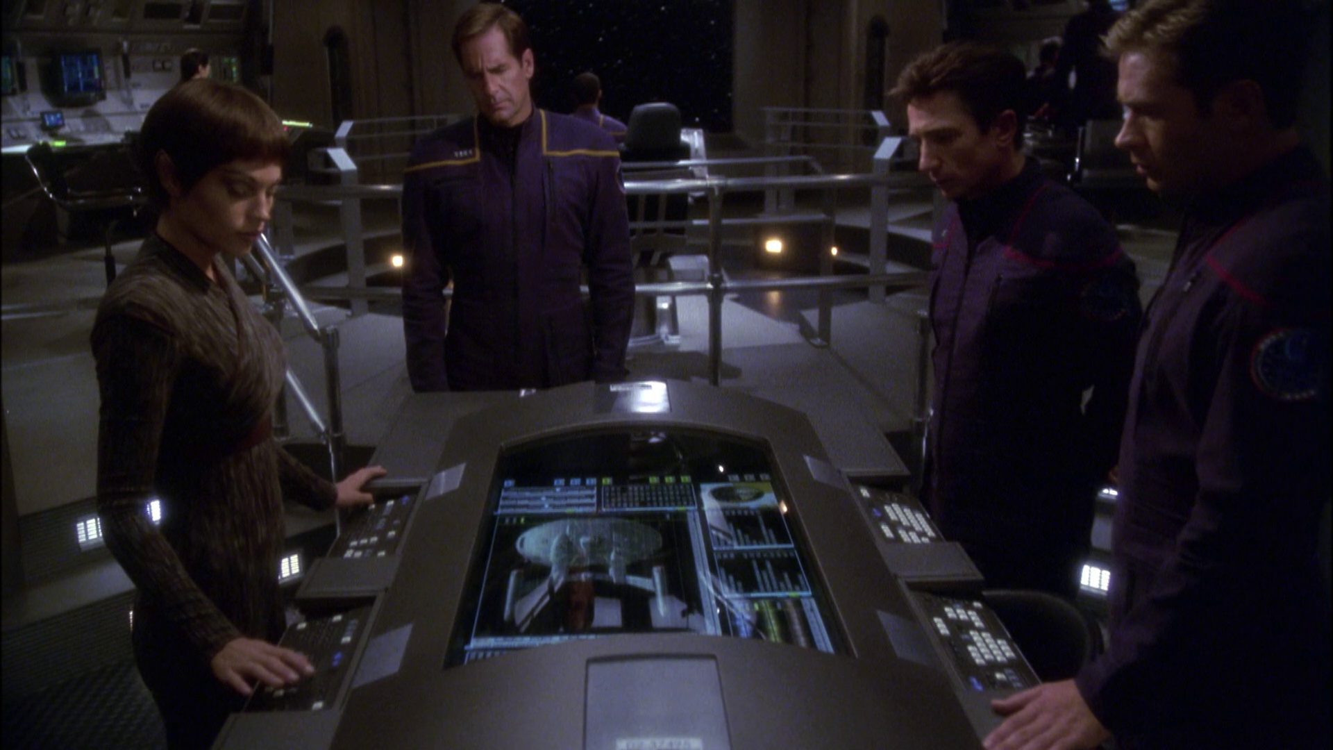 extant_StarTrek_ENT_1x05-Unexpected_0372.jpg
