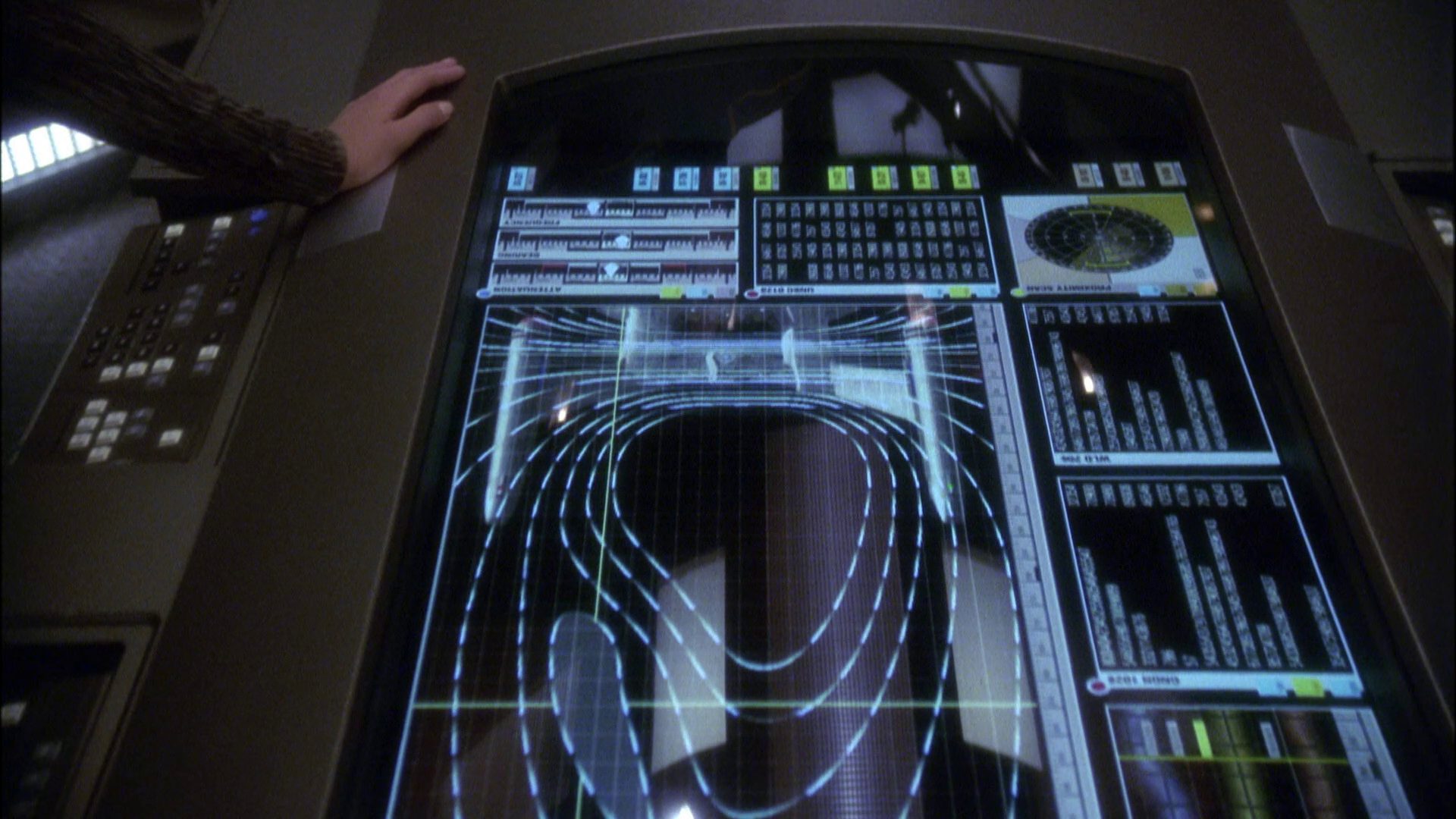 extant_StarTrek_ENT_1x05-Unexpected_0380.jpg