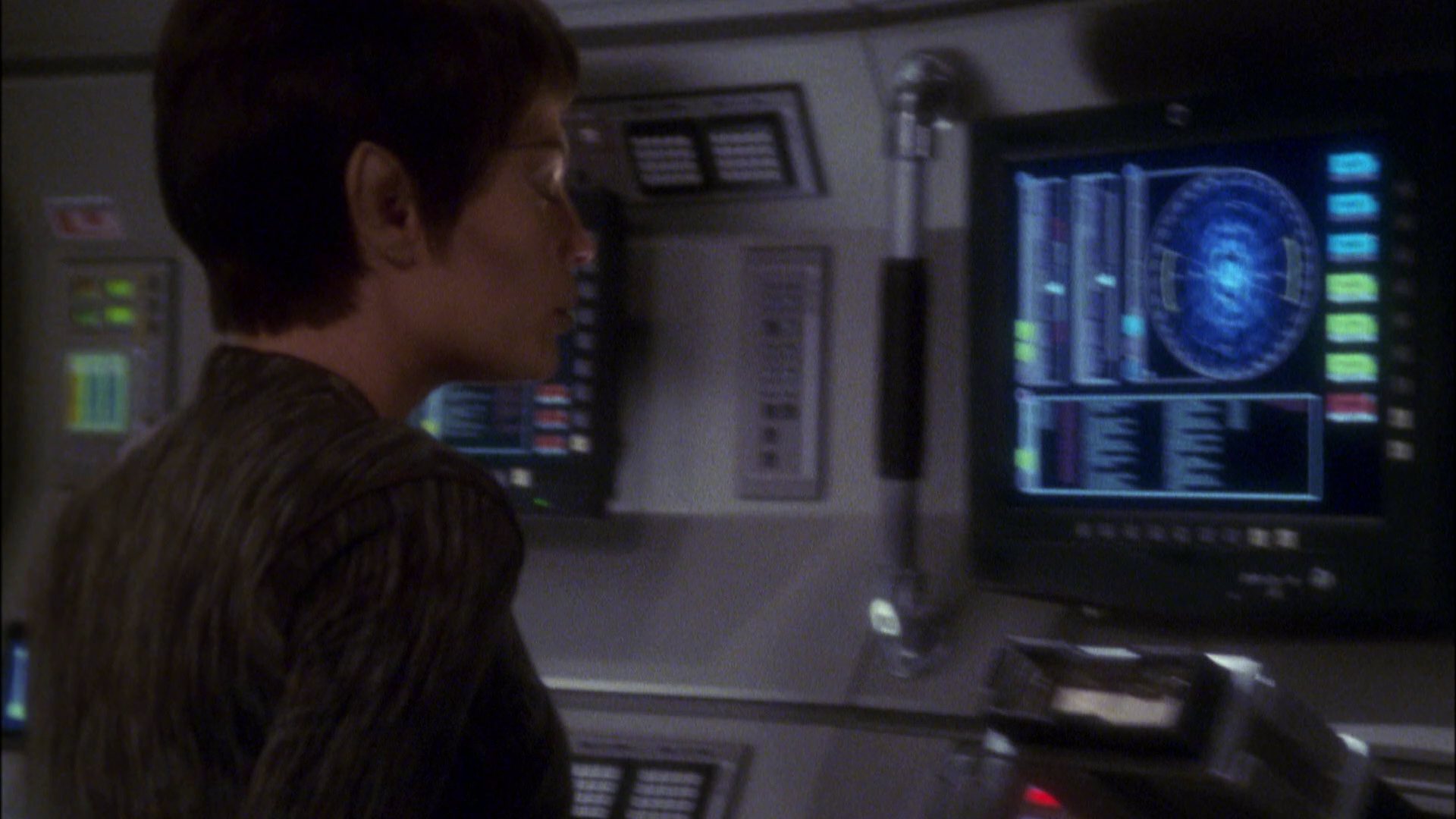 extant_StarTrek_ENT_1x05-Unexpected_0570.jpg