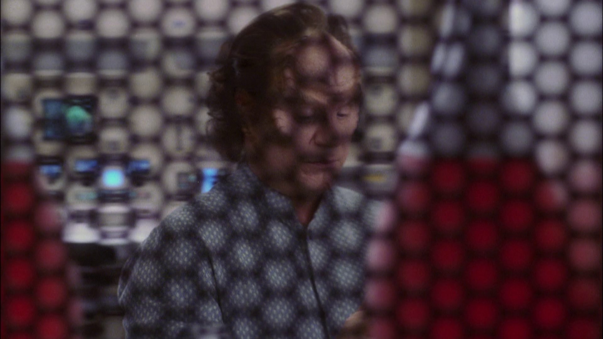 extant_StarTrek_ENT_1x05-Unexpected_0592.jpg