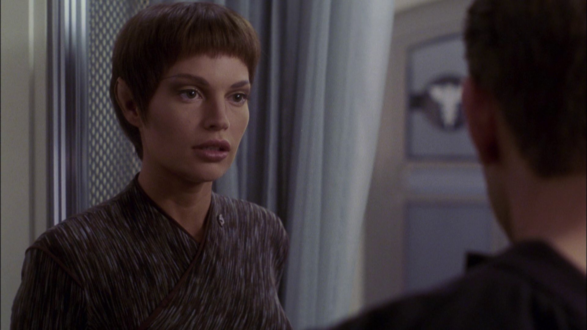 extant_StarTrek_ENT_1x05-Unexpected_0632.jpg
