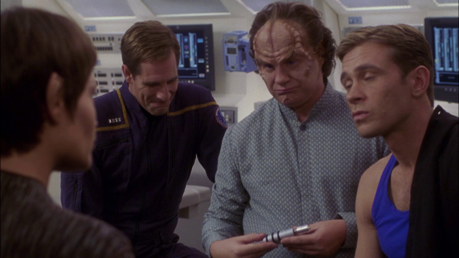 extant_StarTrek_ENT_1x05-Unexpected_0634.jpg