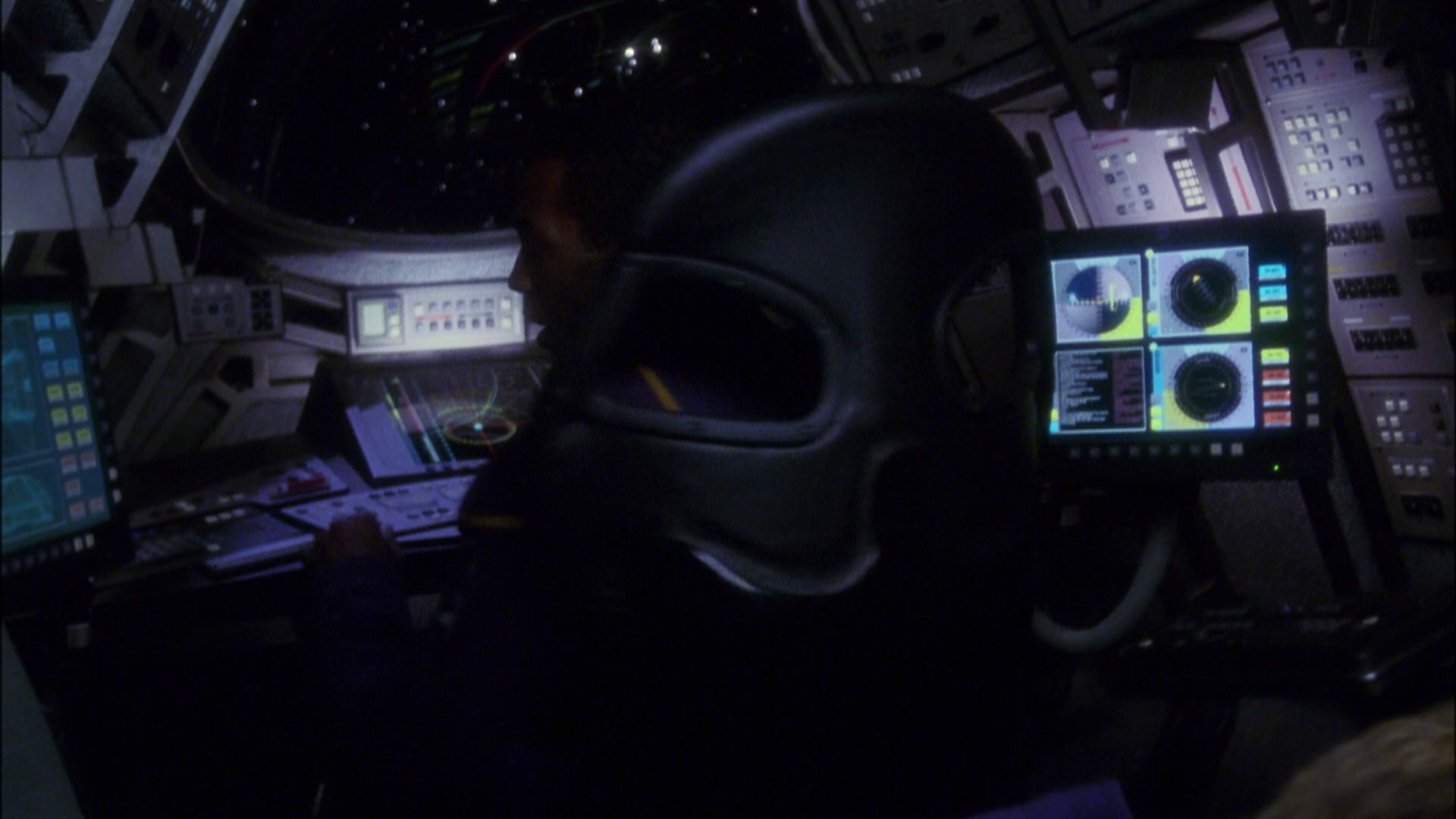 extant_StarTrek_ENT_1x05-Unexpected_0661.jpg