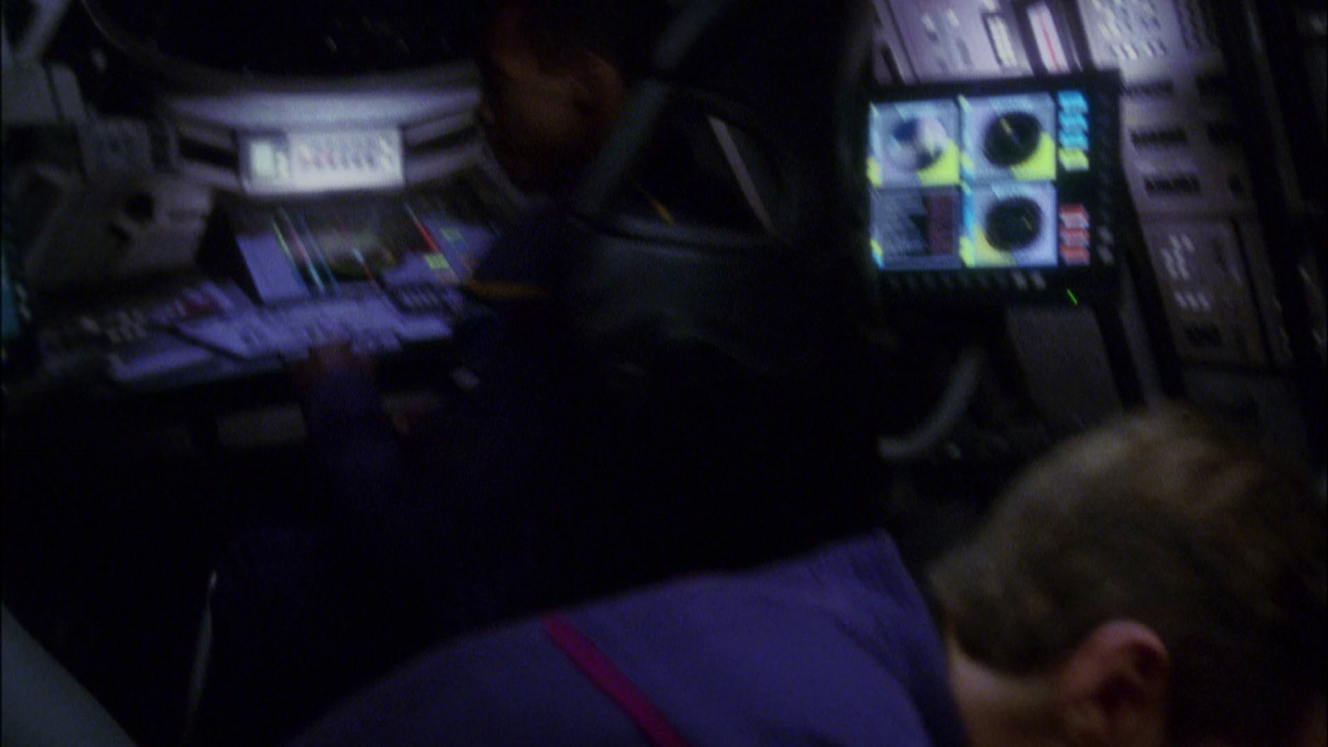 extant_StarTrek_ENT_1x05-Unexpected_0663.jpg