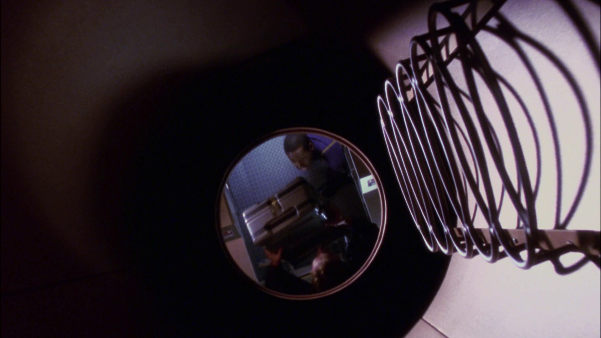 extant_StarTrek_ENT_1x05-Unexpected_0715.jpg