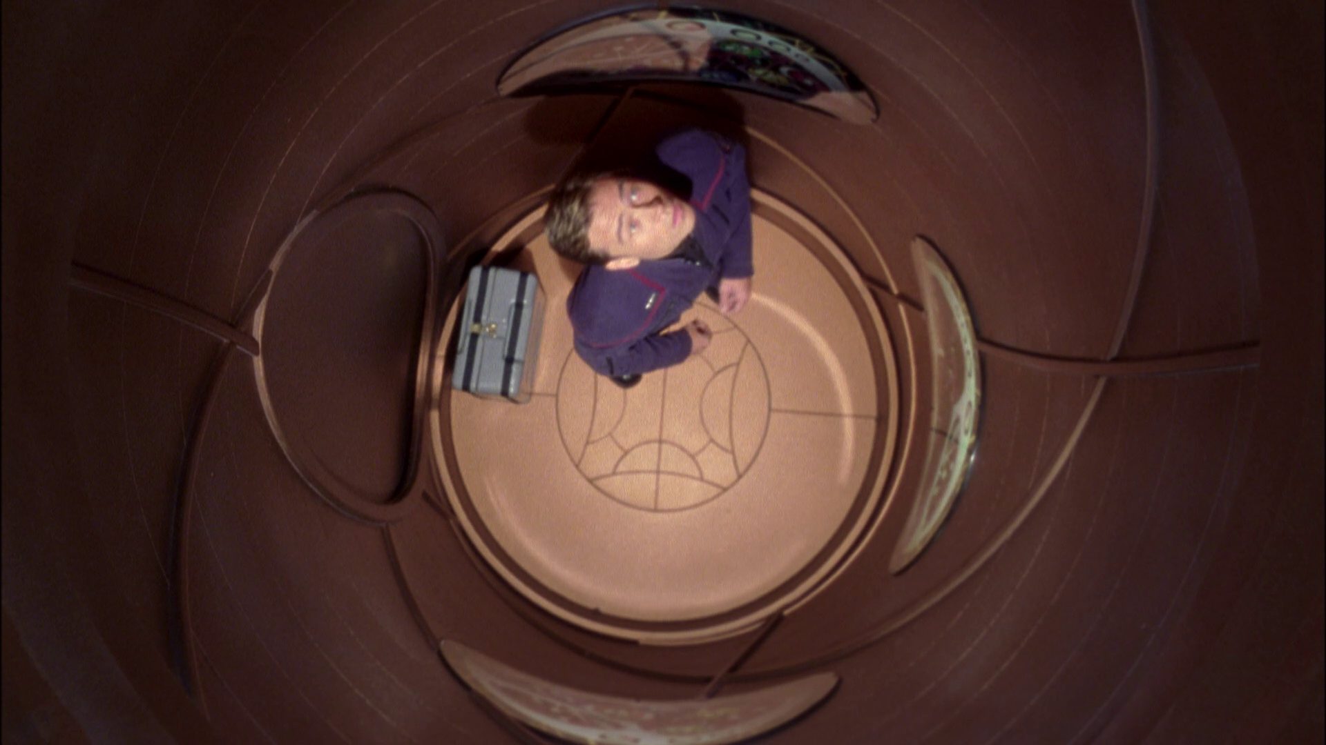 extant_StarTrek_ENT_1x05-Unexpected_0767.jpg