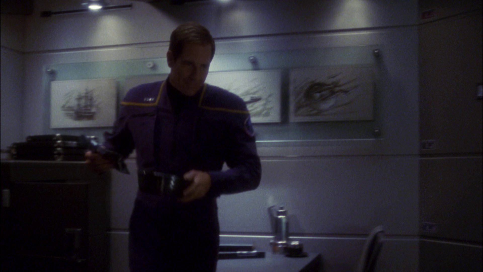 extant_StarTrek_ENT_1x05-Unexpected_0817.jpg