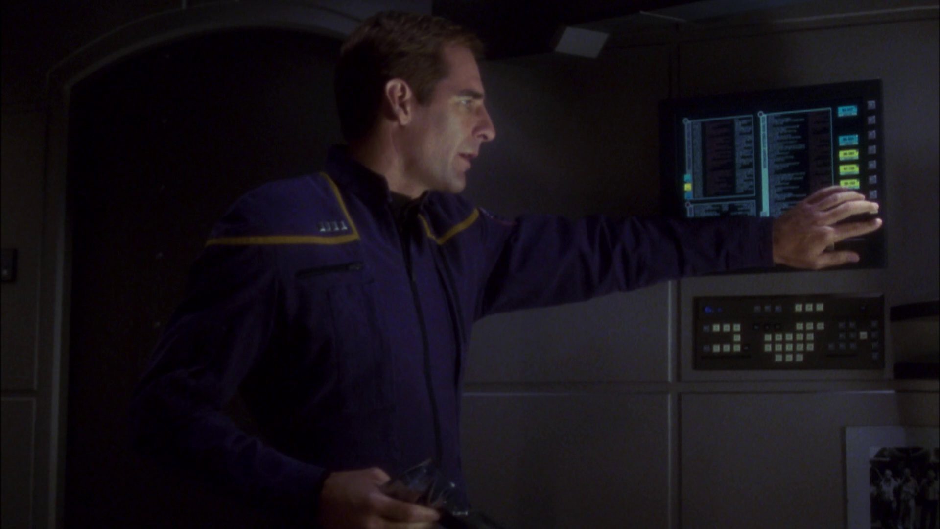 extant_StarTrek_ENT_1x05-Unexpected_0822.jpg