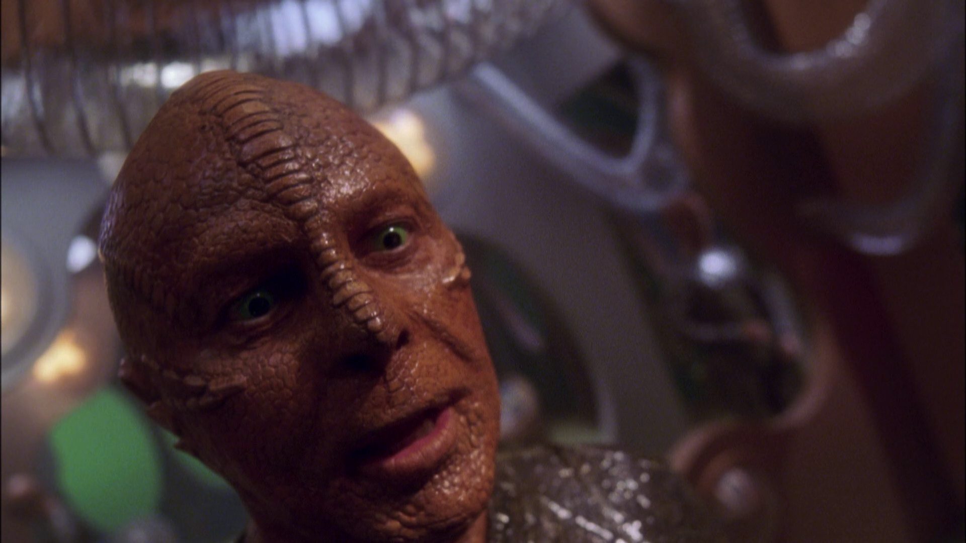 extant_StarTrek_ENT_1x05-Unexpected_0932.jpg