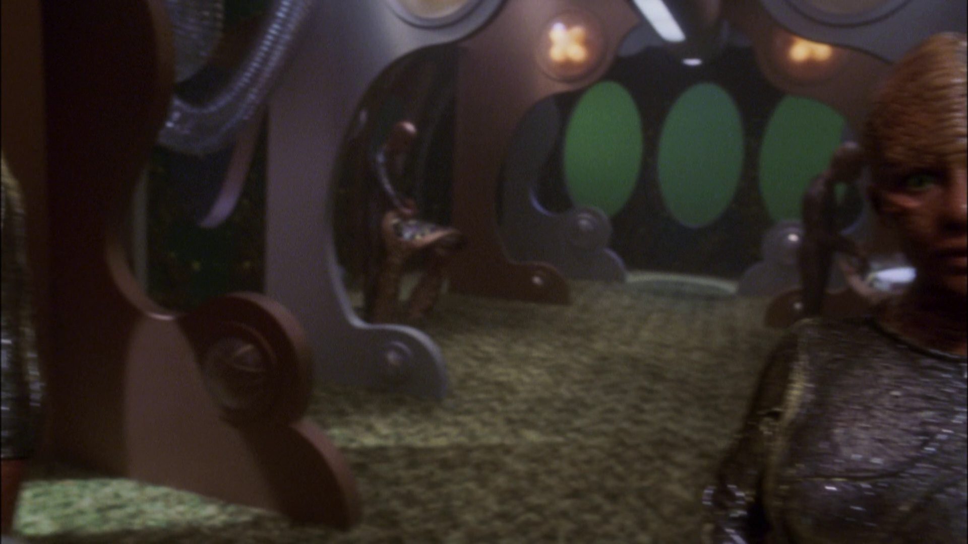 extant_StarTrek_ENT_1x05-Unexpected_0952.jpg