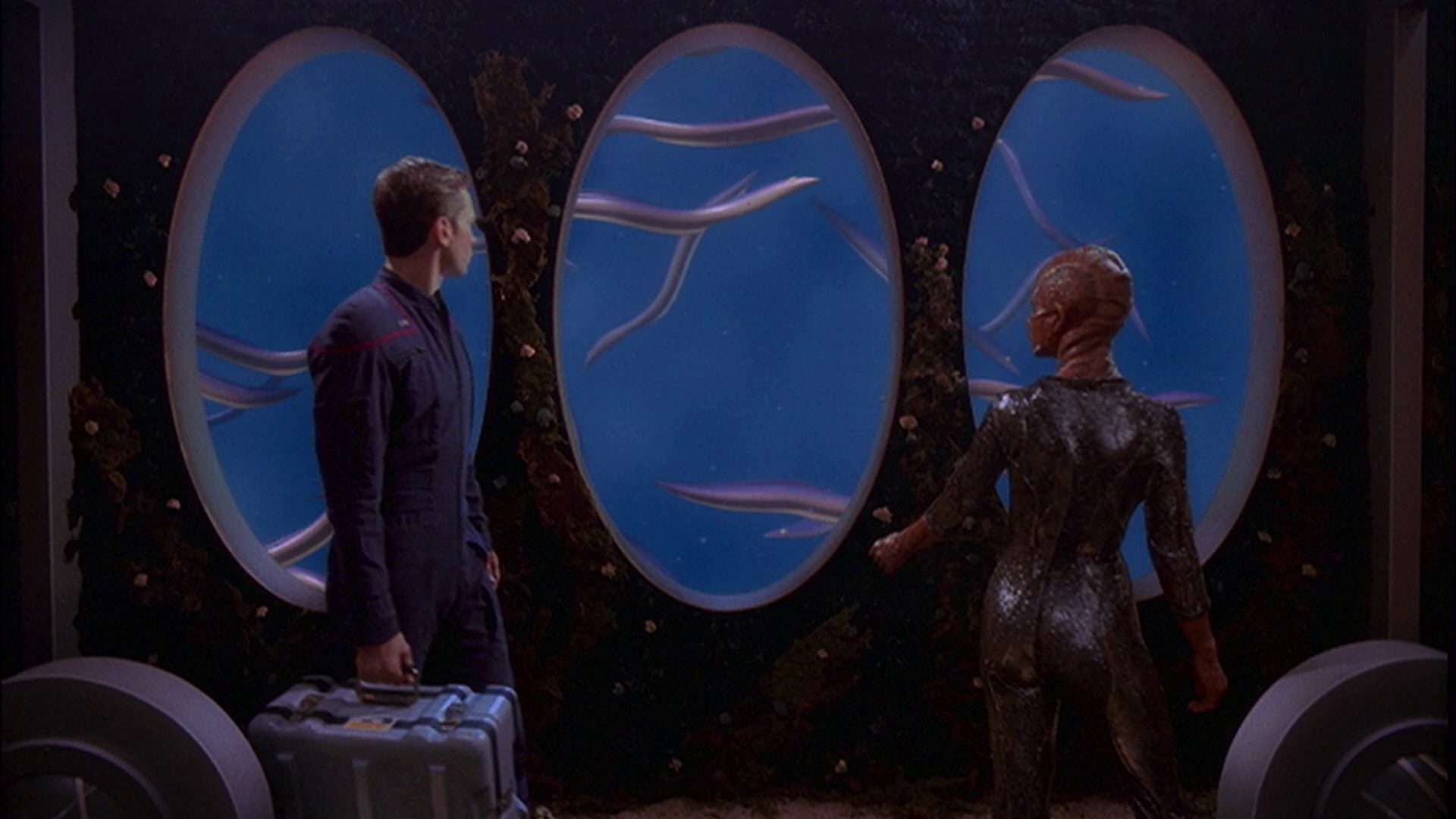 extant_StarTrek_ENT_1x05-Unexpected_0995.jpg