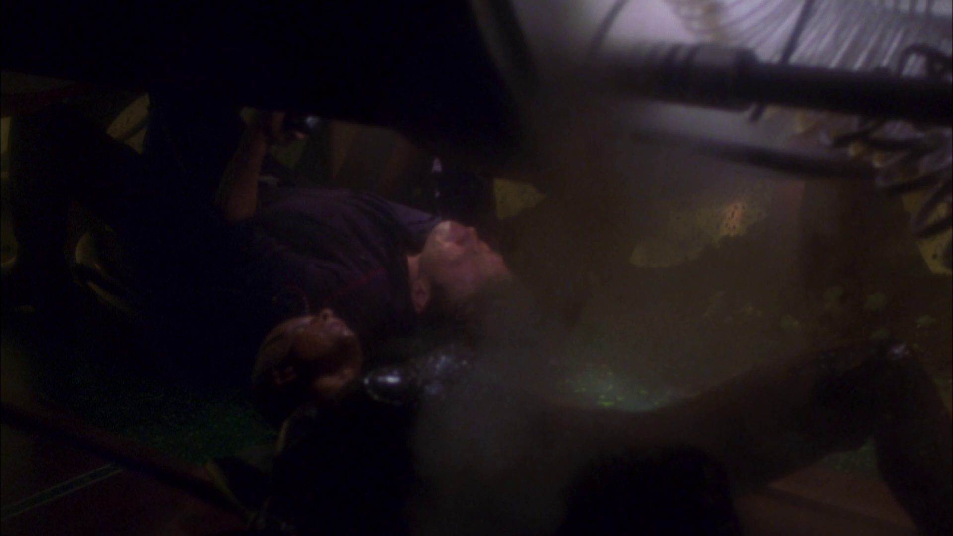 extant_StarTrek_ENT_1x05-Unexpected_1012.jpg