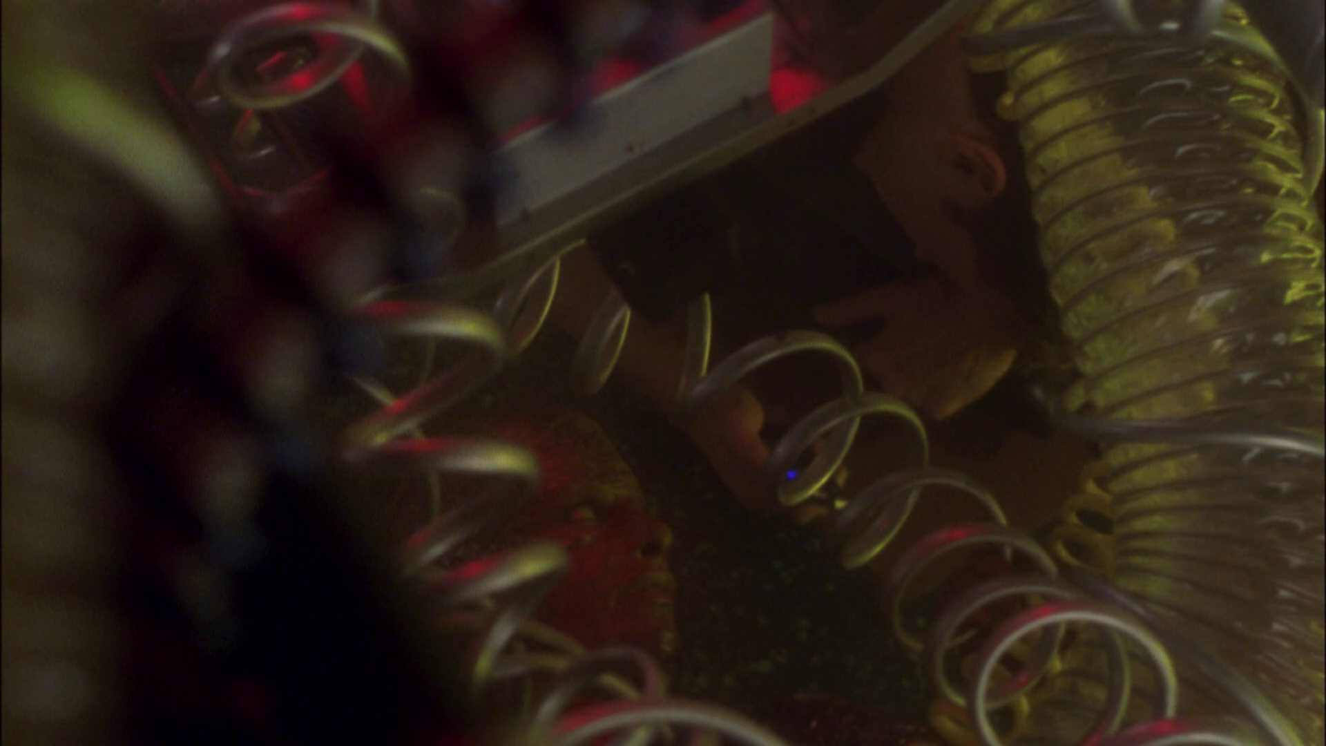 extant_StarTrek_ENT_1x05-Unexpected_1184.jpg