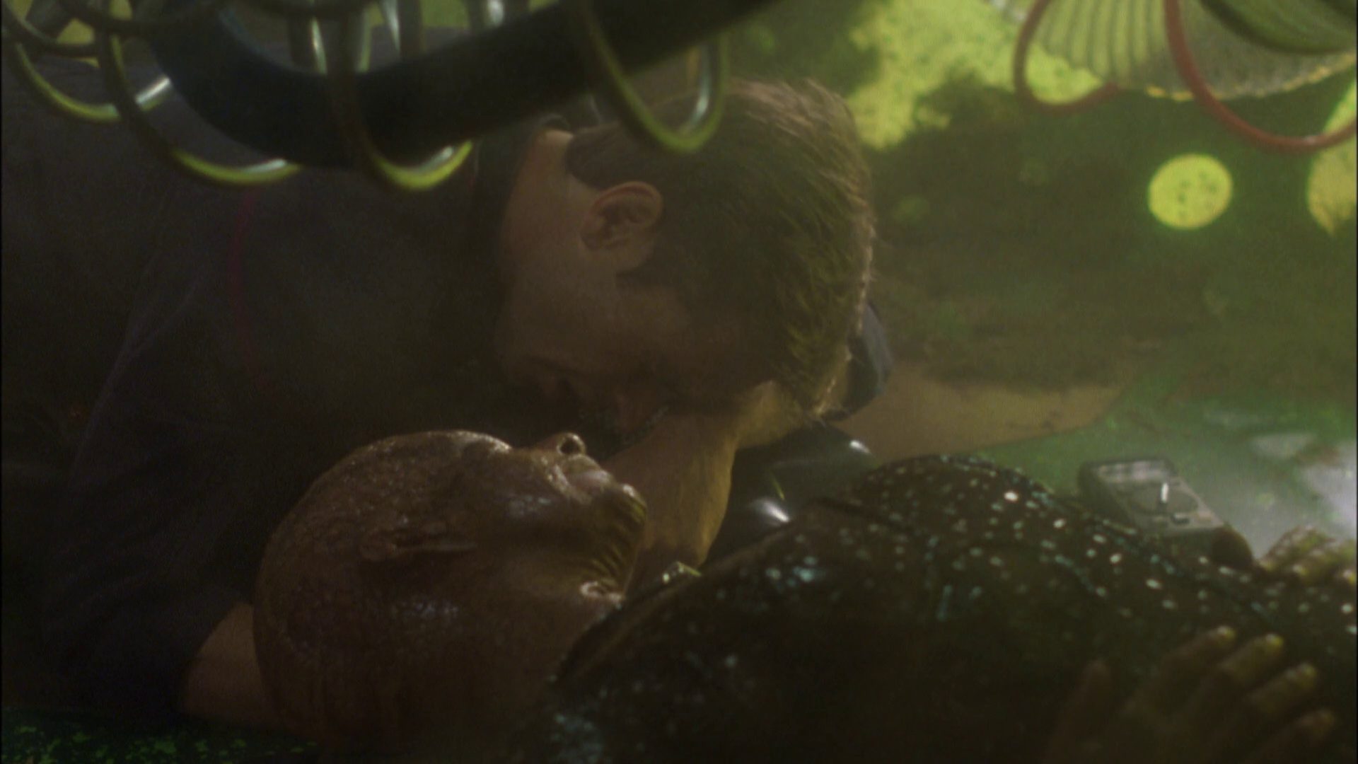 extant_StarTrek_ENT_1x05-Unexpected_1197.jpg