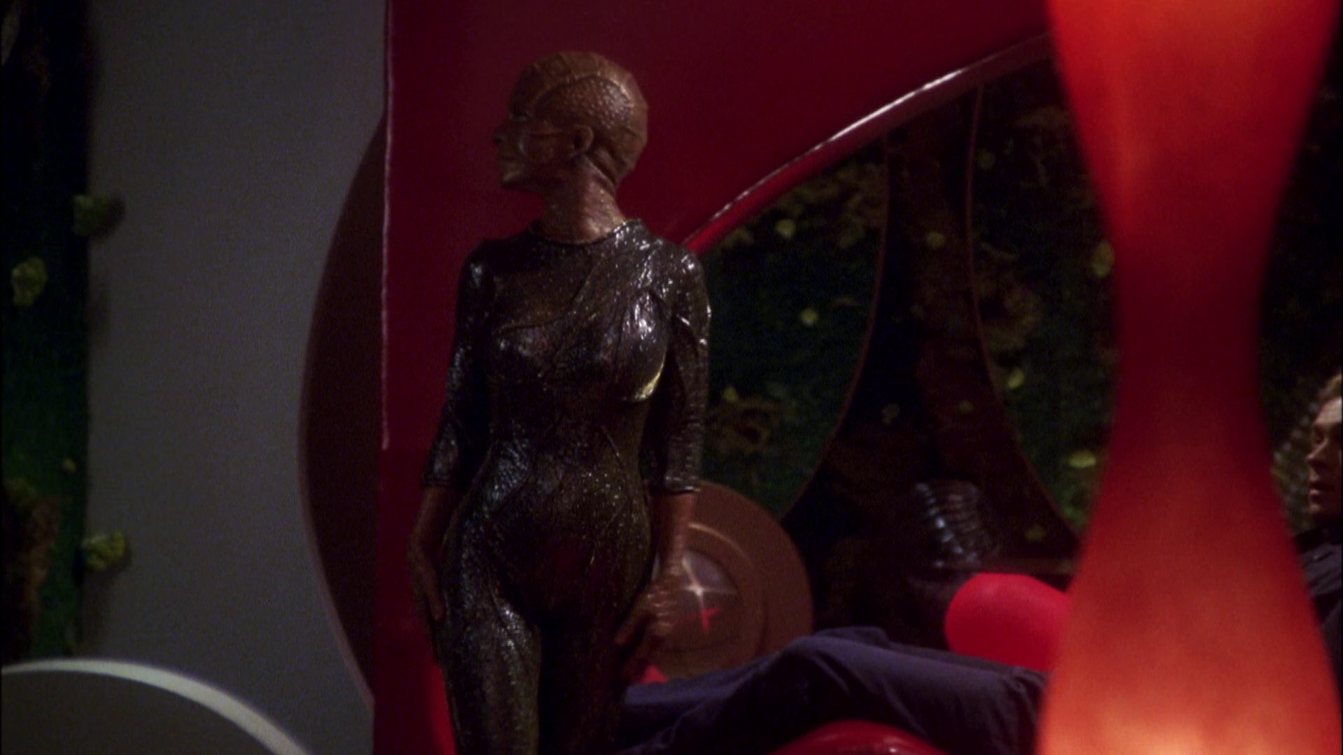 extant_StarTrek_ENT_1x05-Unexpected_1267.jpg
