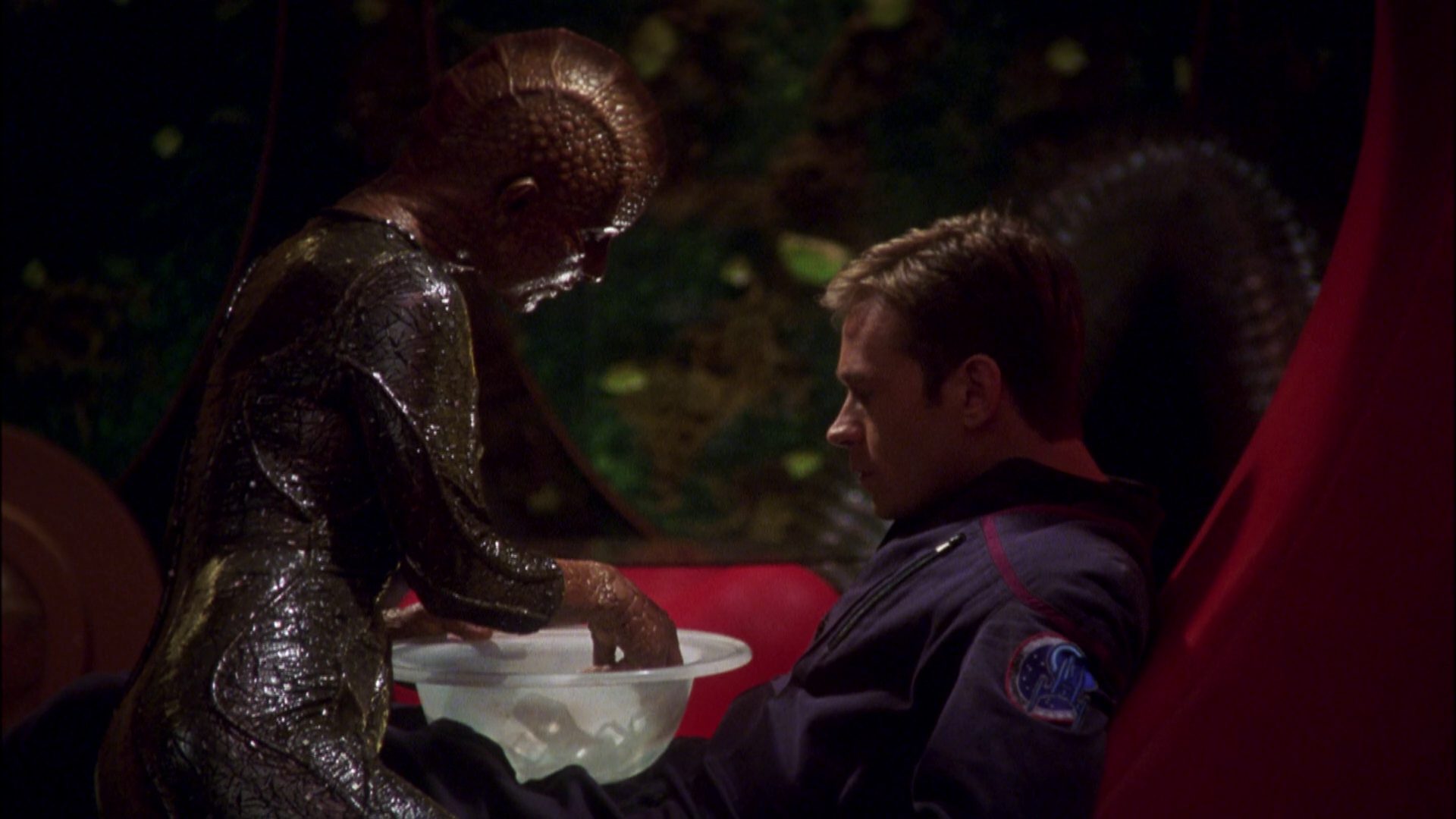 extant_StarTrek_ENT_1x05-Unexpected_1293.jpg