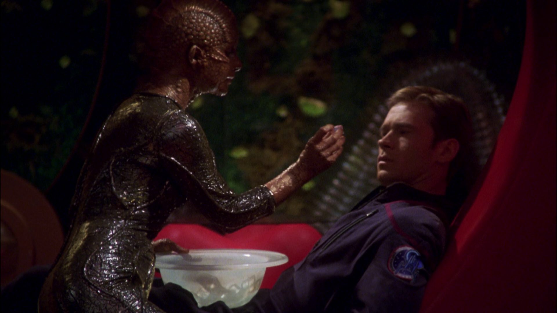 extant_StarTrek_ENT_1x05-Unexpected_1295.jpg