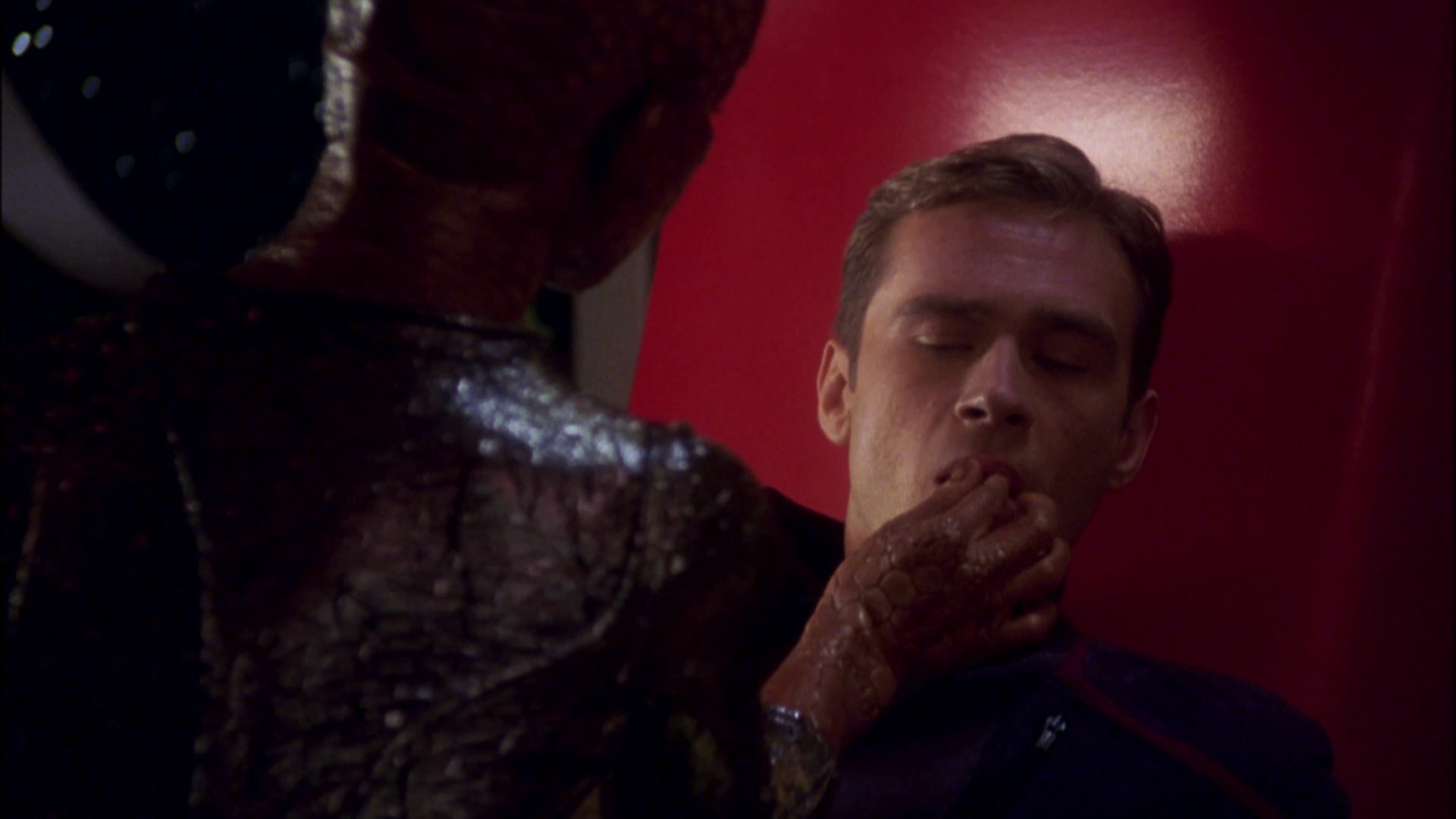 extant_StarTrek_ENT_1x05-Unexpected_1303.jpg