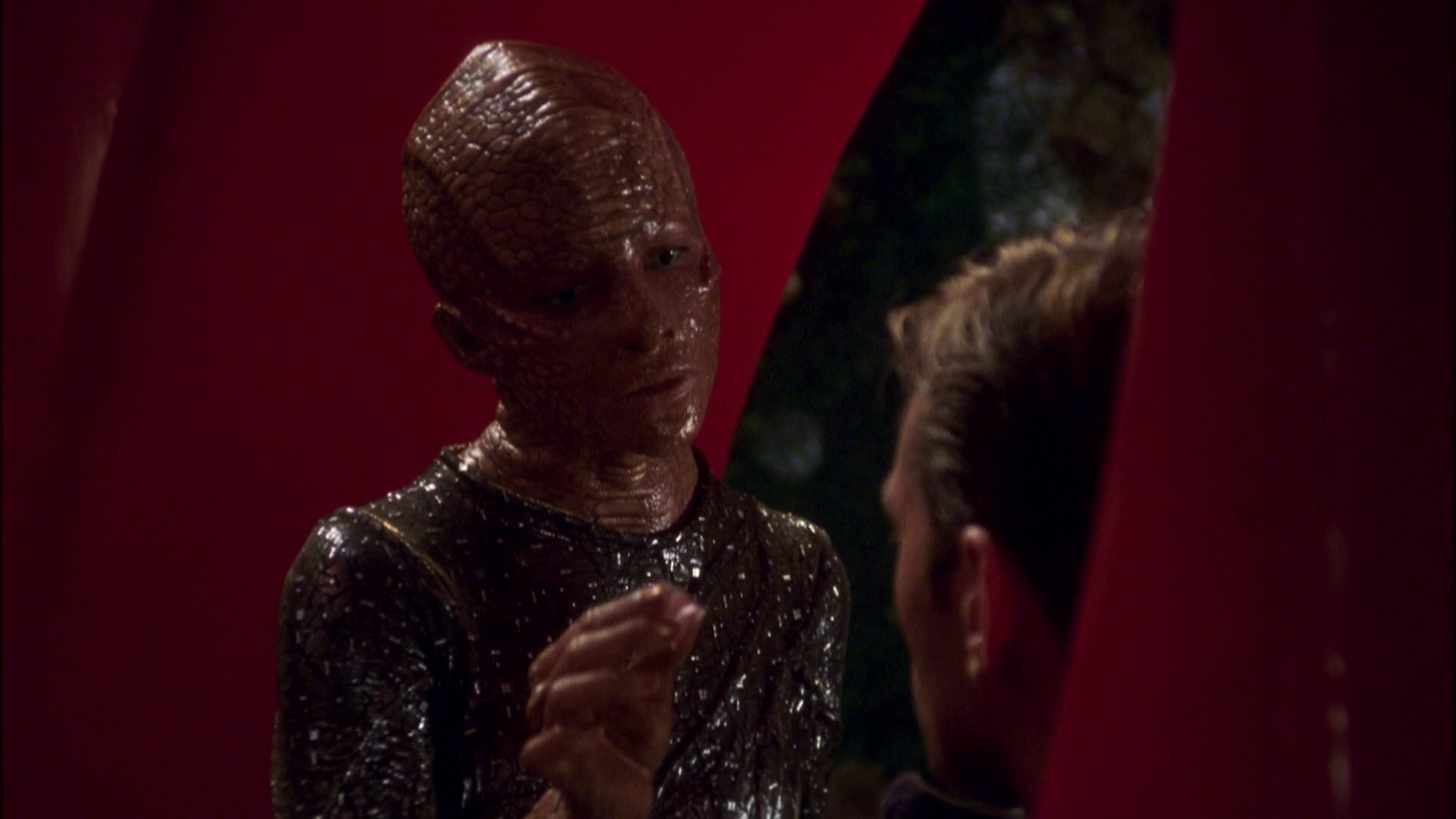 extant_StarTrek_ENT_1x05-Unexpected_1313.jpg