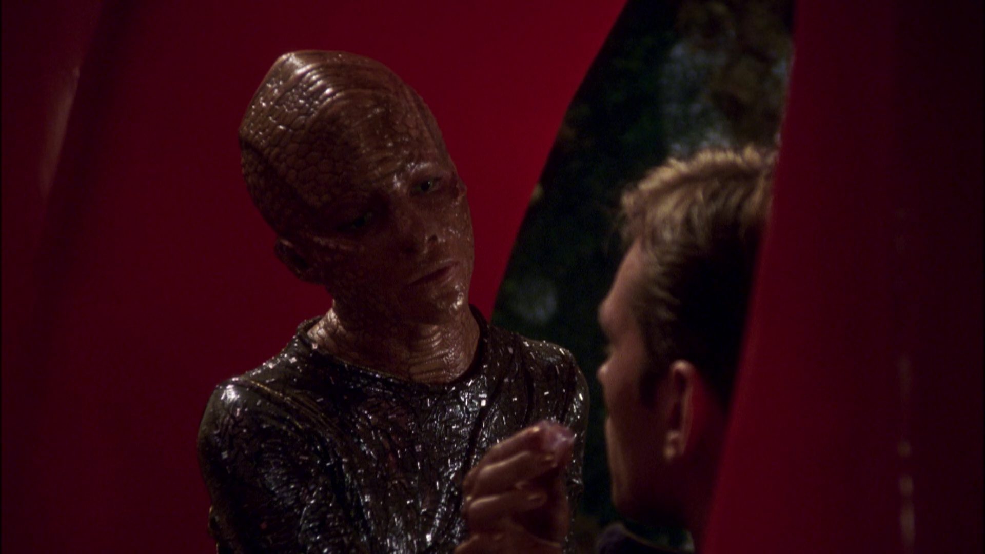 extant_StarTrek_ENT_1x05-Unexpected_1314.jpg