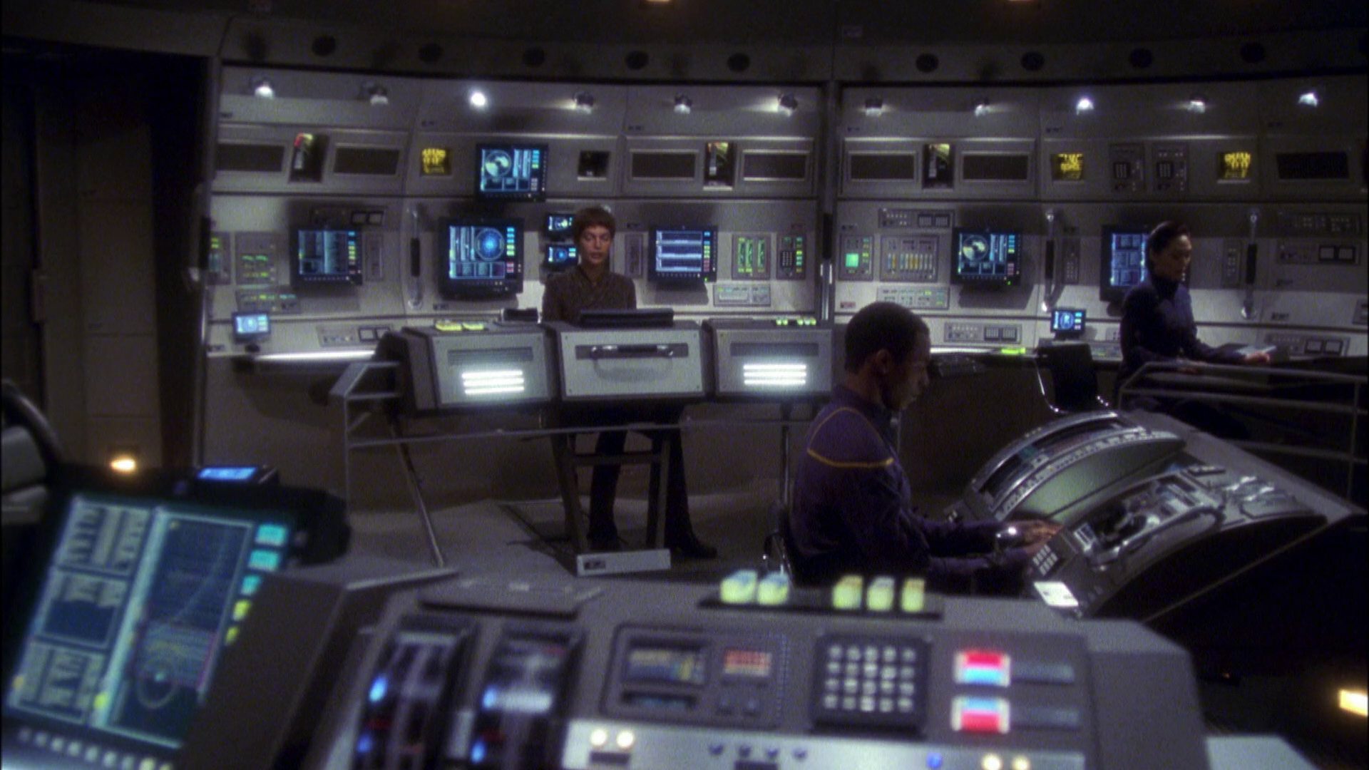 extant_StarTrek_ENT_1x05-Unexpected_1406.jpg