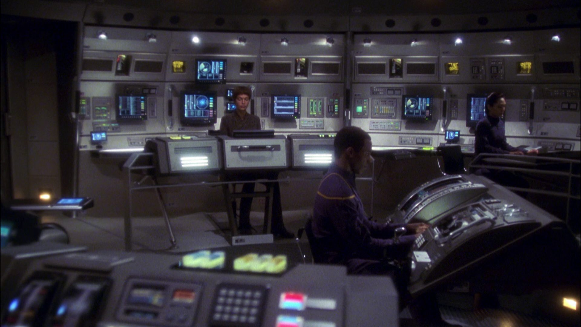 extant_StarTrek_ENT_1x05-Unexpected_1408.jpg