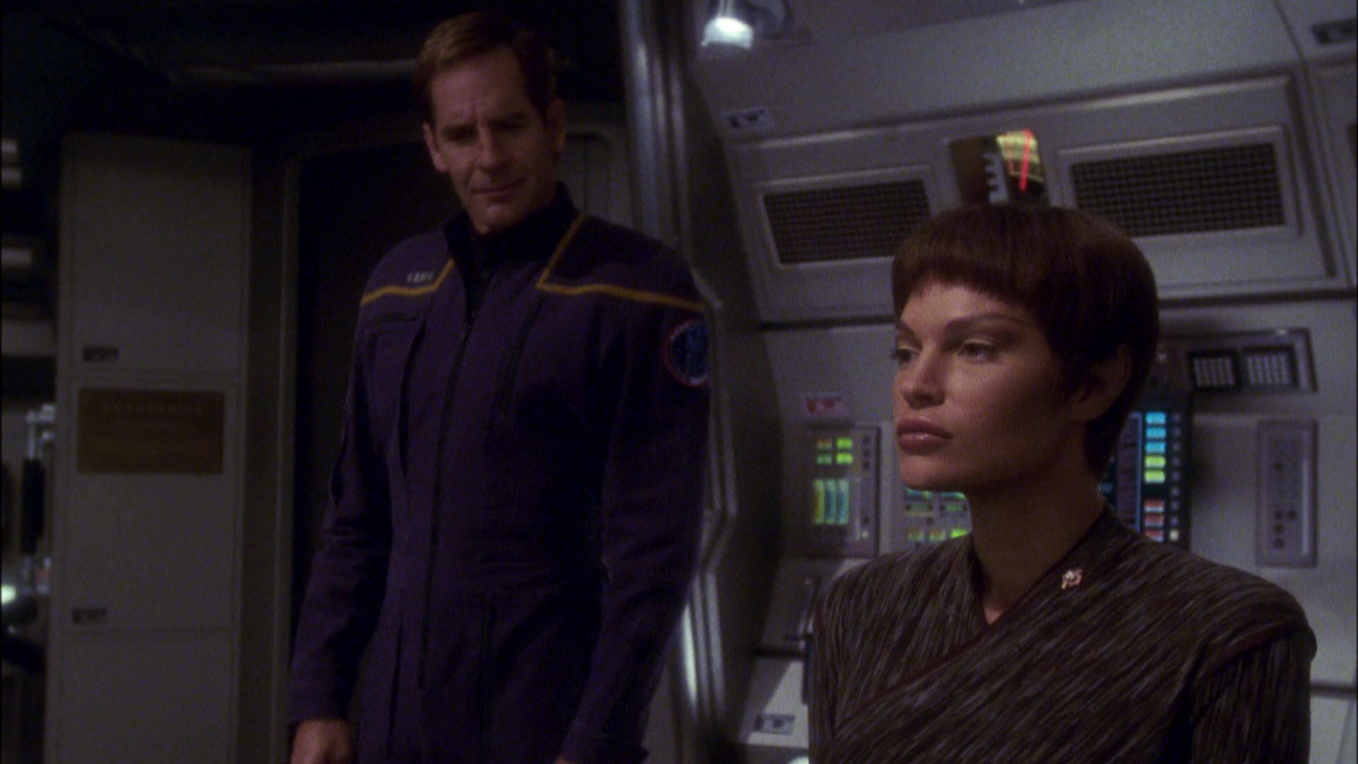 extant_StarTrek_ENT_1x05-Unexpected_1433.jpg