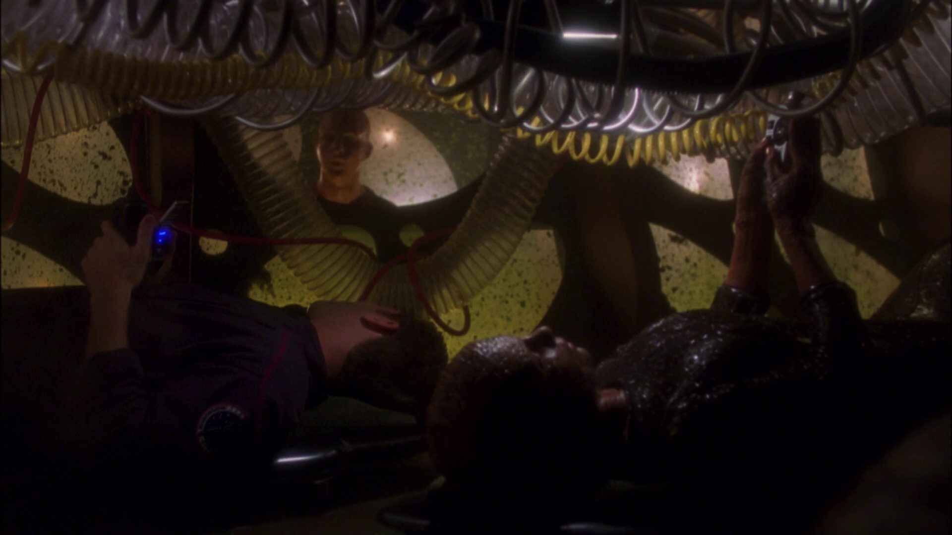 extant_StarTrek_ENT_1x05-Unexpected_1445.jpg