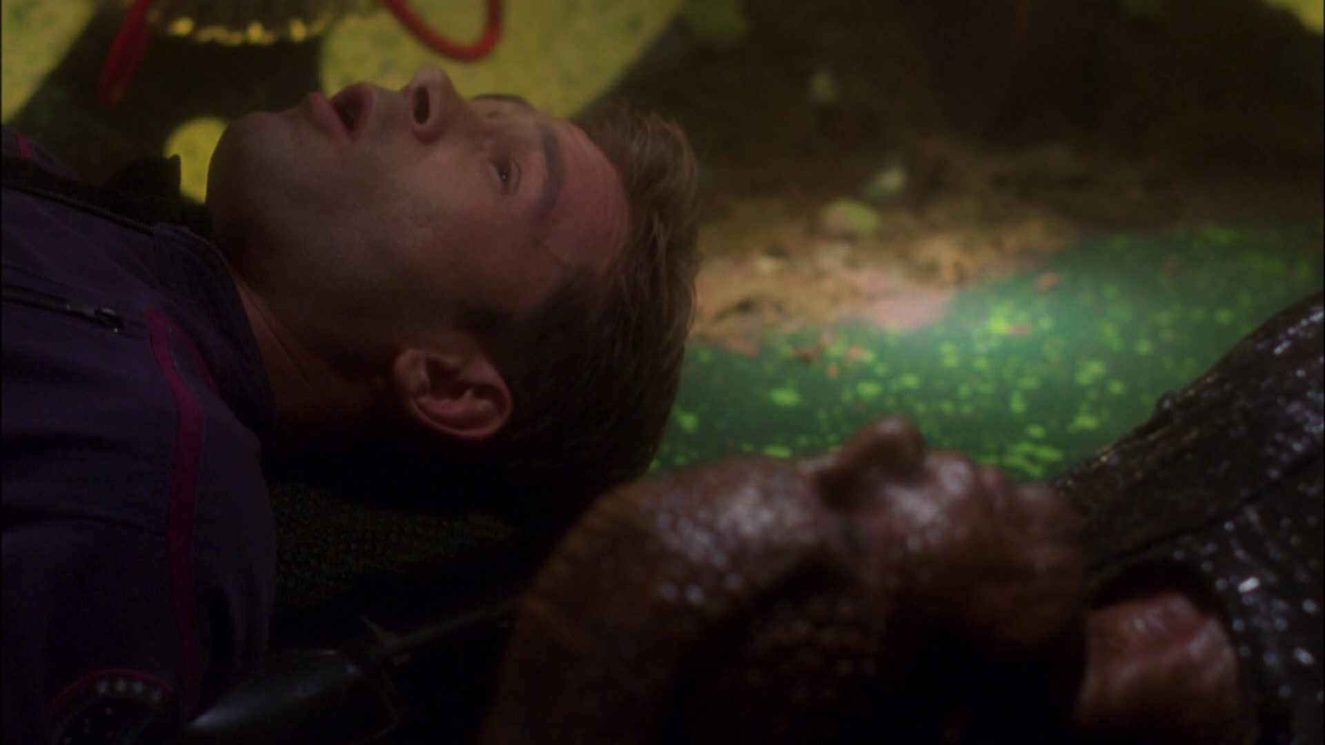 extant_StarTrek_ENT_1x05-Unexpected_1470.jpg