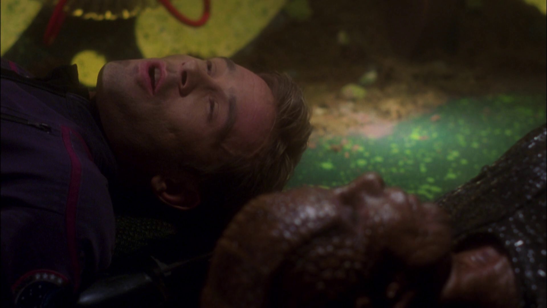 extant_StarTrek_ENT_1x05-Unexpected_1479.jpg