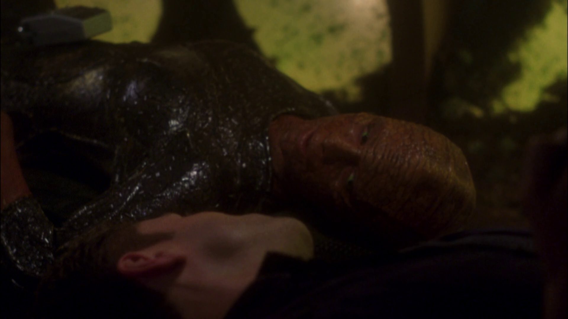 extant_StarTrek_ENT_1x05-Unexpected_1493.jpg