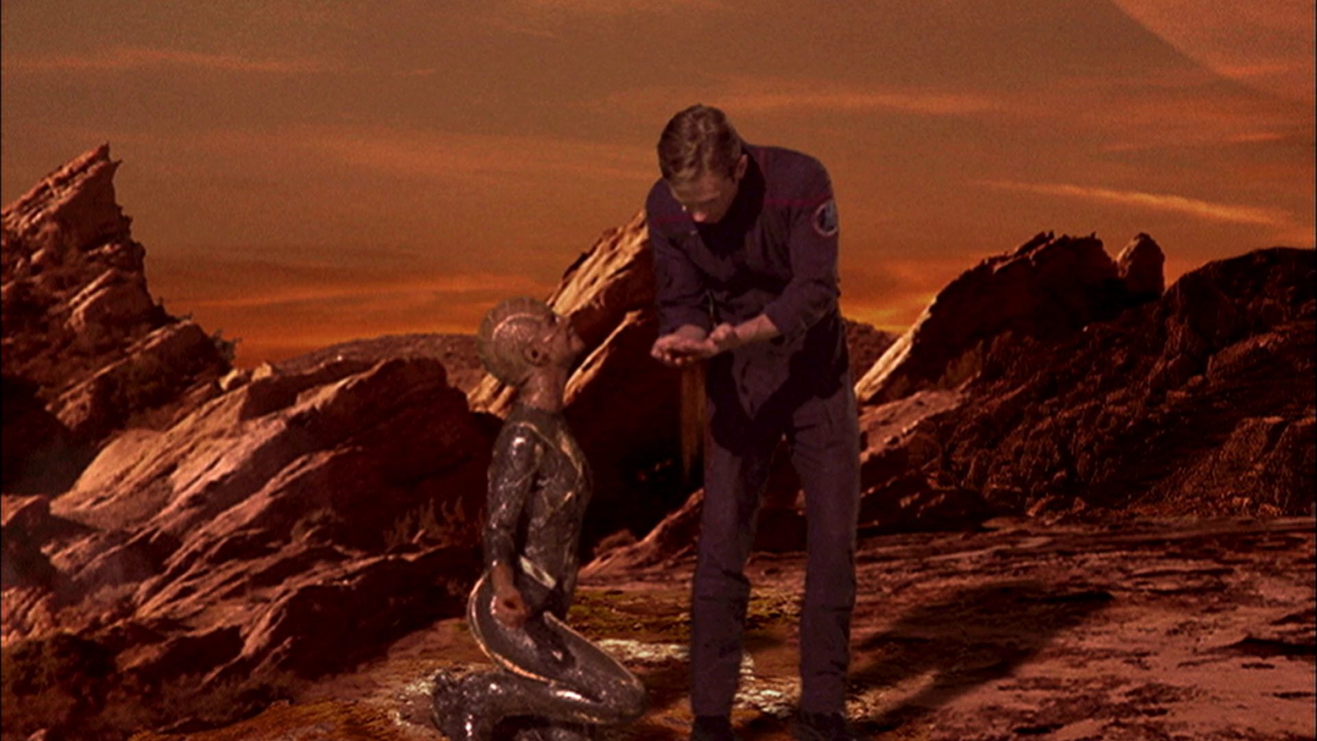 extant_StarTrek_ENT_1x05-Unexpected_1555.jpg