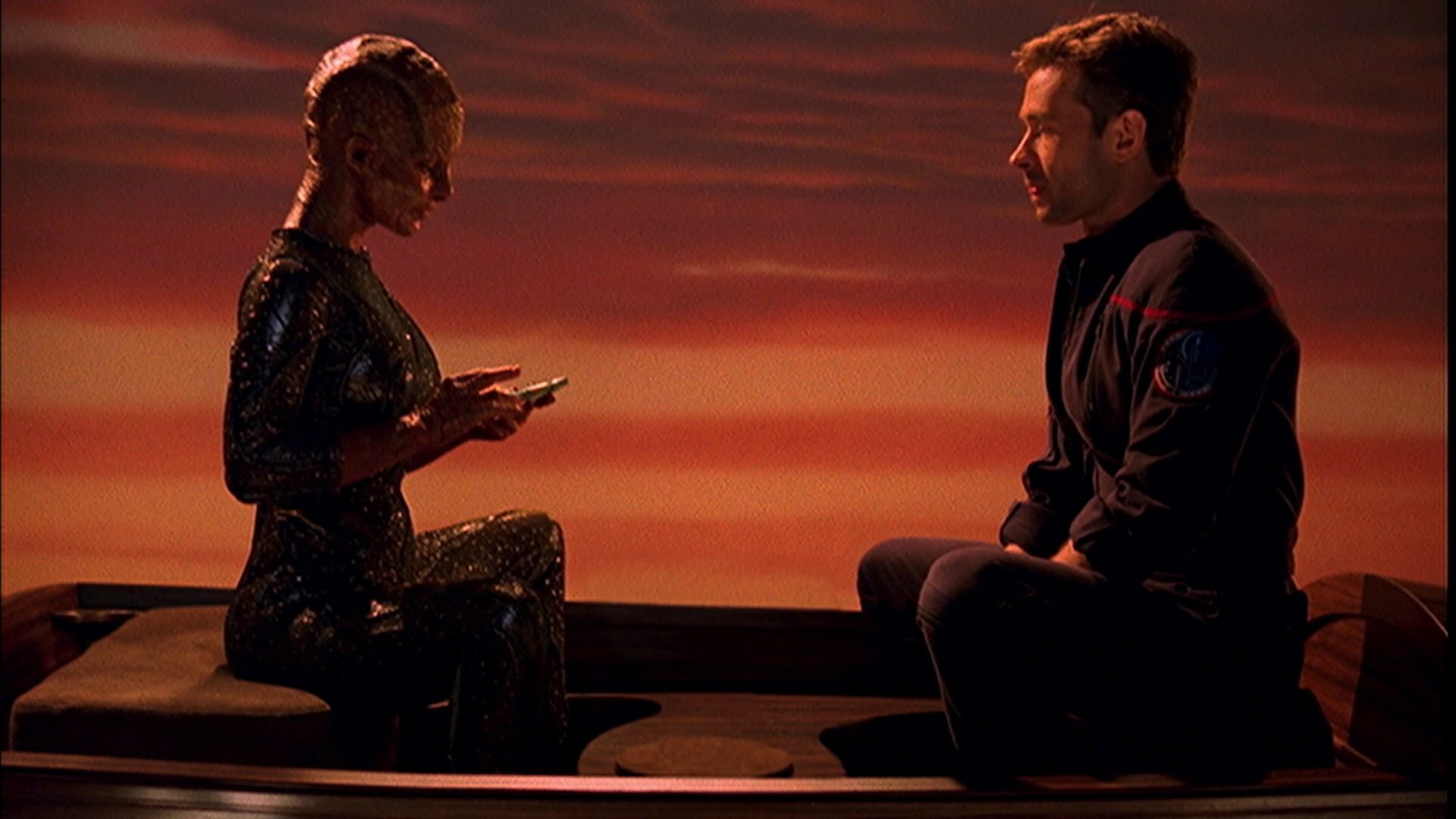 extant_StarTrek_ENT_1x05-Unexpected_1683.jpg