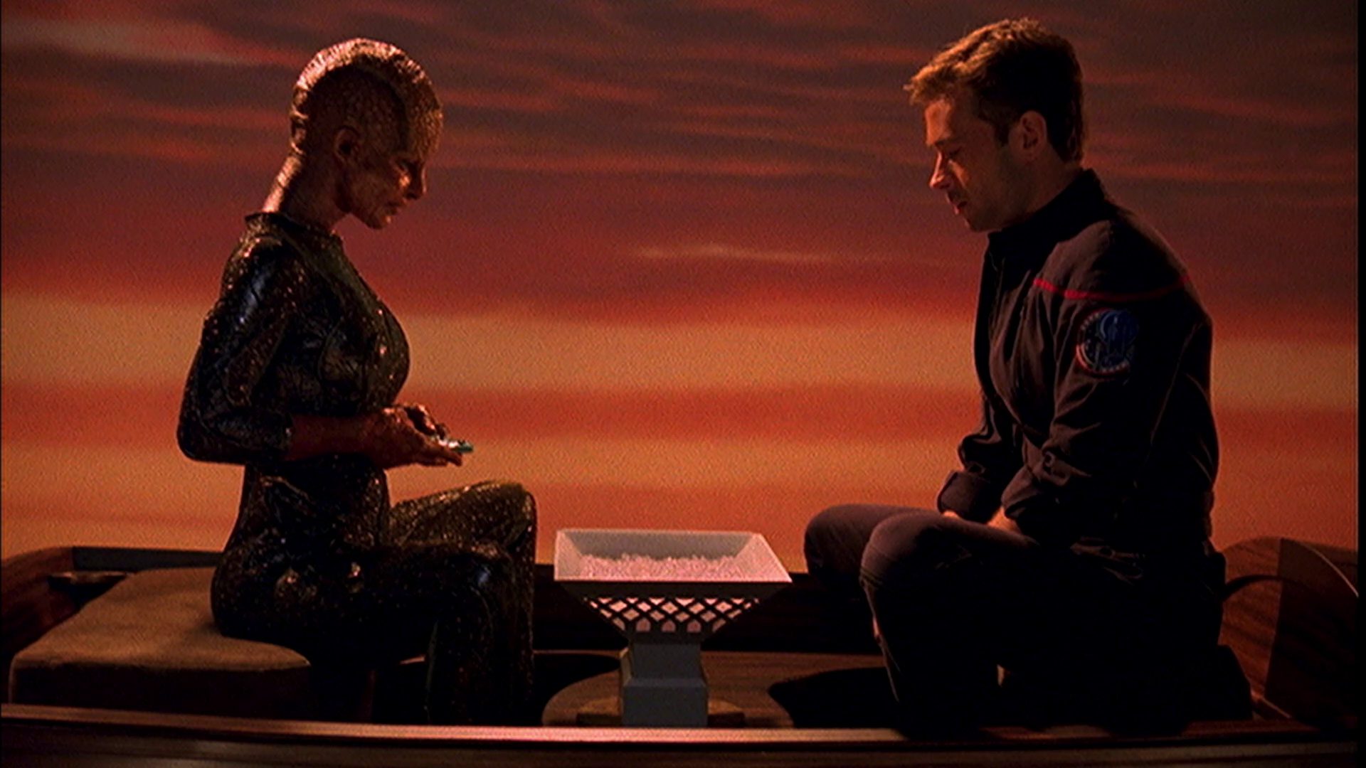 extant_StarTrek_ENT_1x05-Unexpected_1688.jpg