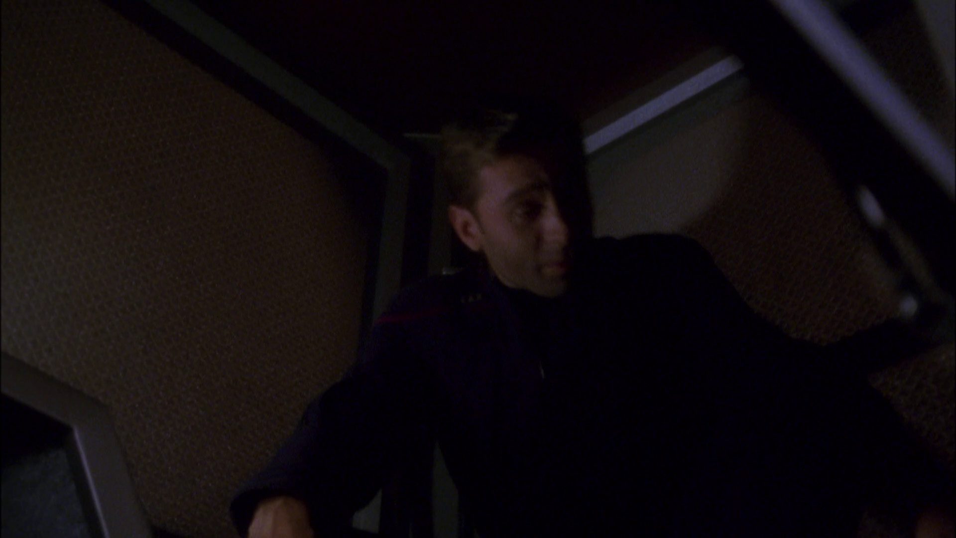 extant_StarTrek_ENT_1x05-Unexpected_1869.jpg