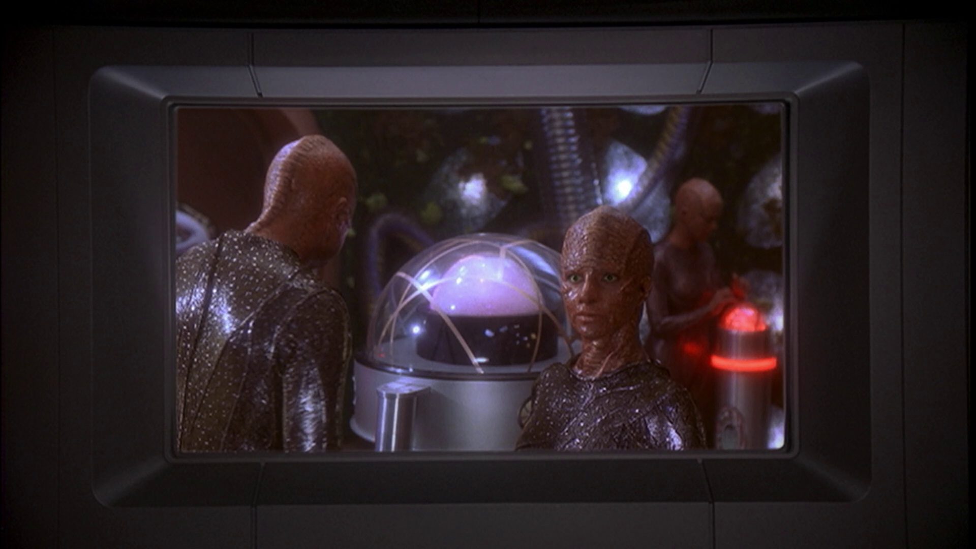 extant_StarTrek_ENT_1x05-Unexpected_1948.jpg
