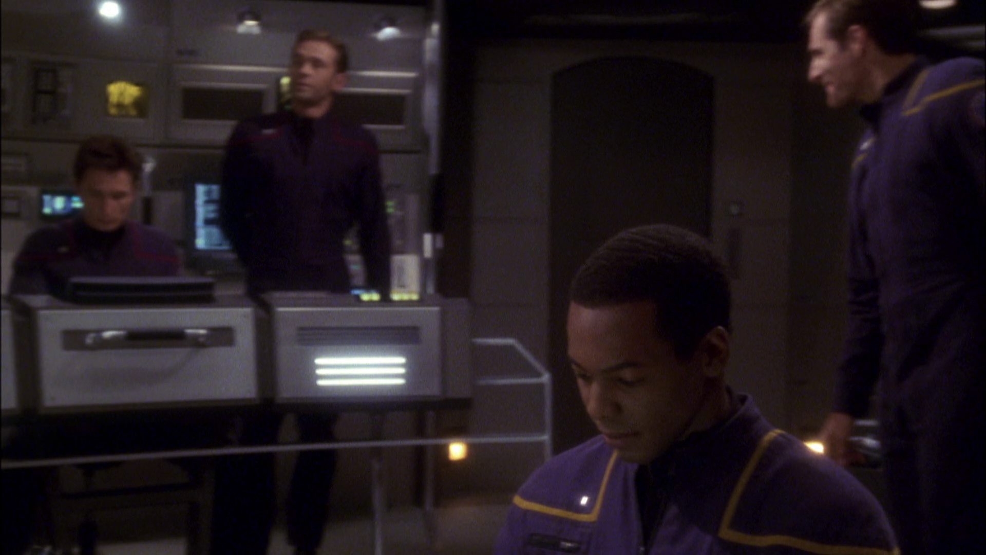 extant_StarTrek_ENT_1x05-Unexpected_1987.jpg