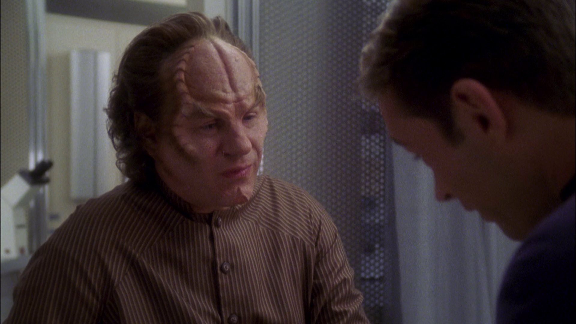extant_StarTrek_ENT_1x05-Unexpected_2123.jpg